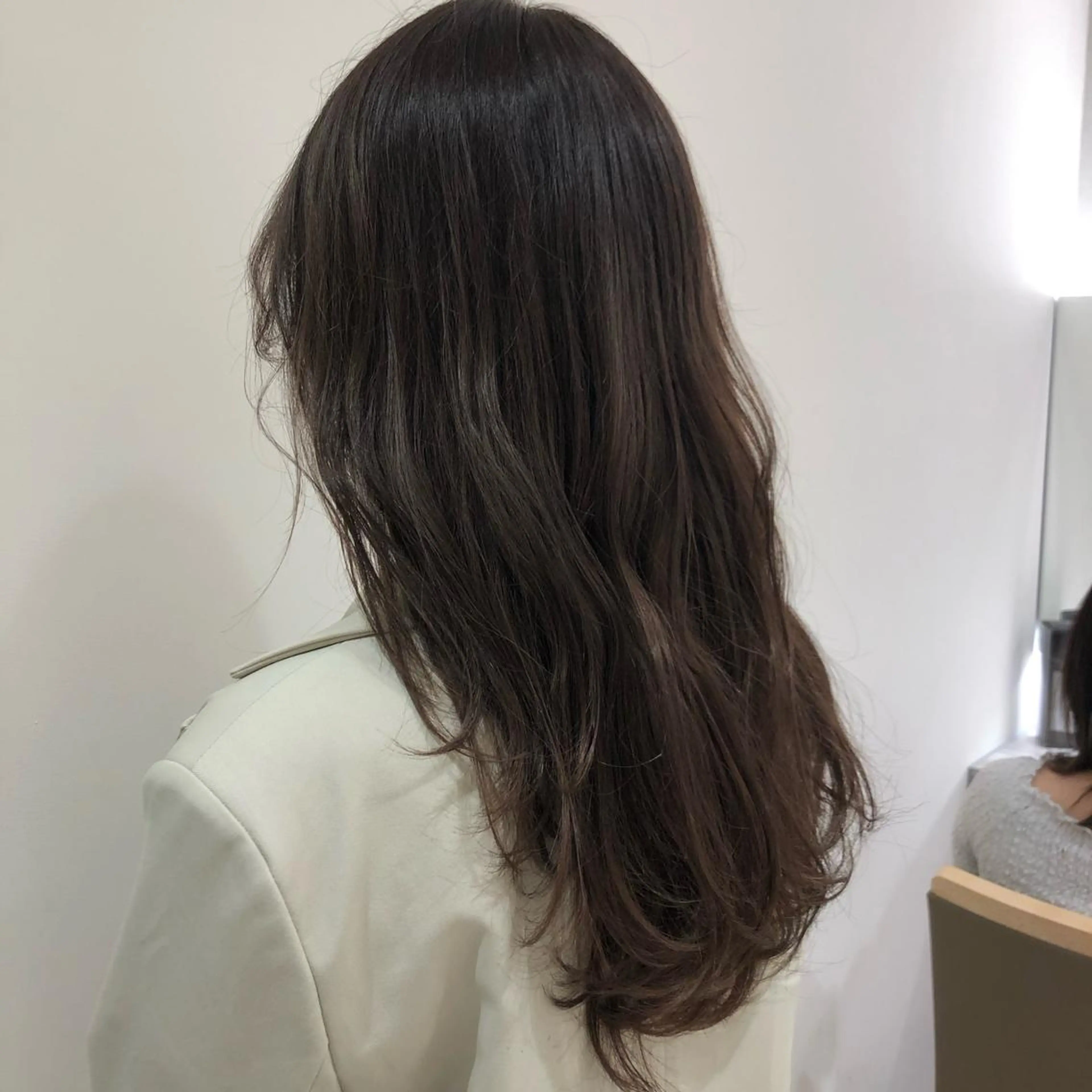 ロング カラー 【髪質改善】 梅田　聡のヘアスタイル