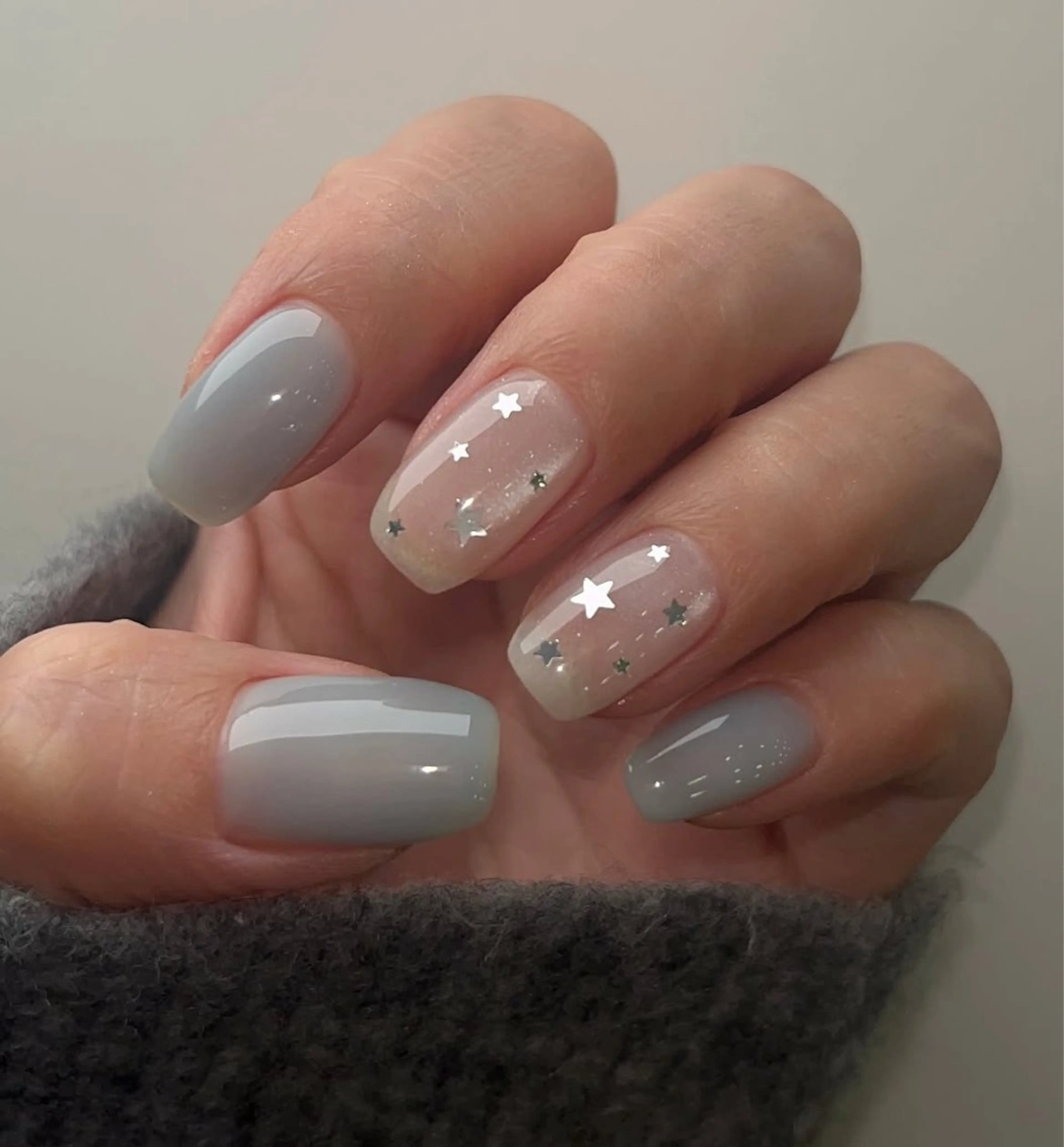 ネイル ハンドネイル 🎀PG🩵 ネイルサロンのネイルデザイン