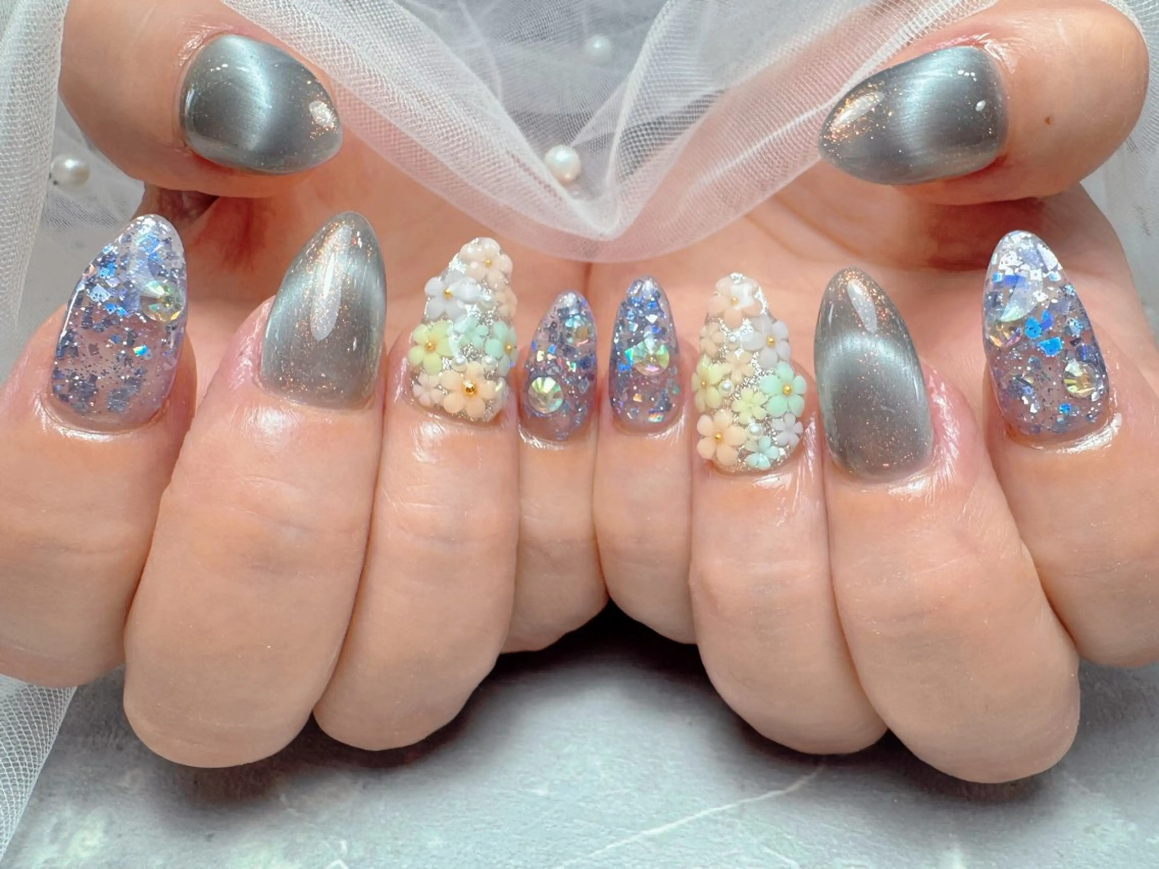 ネイル ハンドネイル マジックミラー所属・マジック ミラーのネイルデザイン