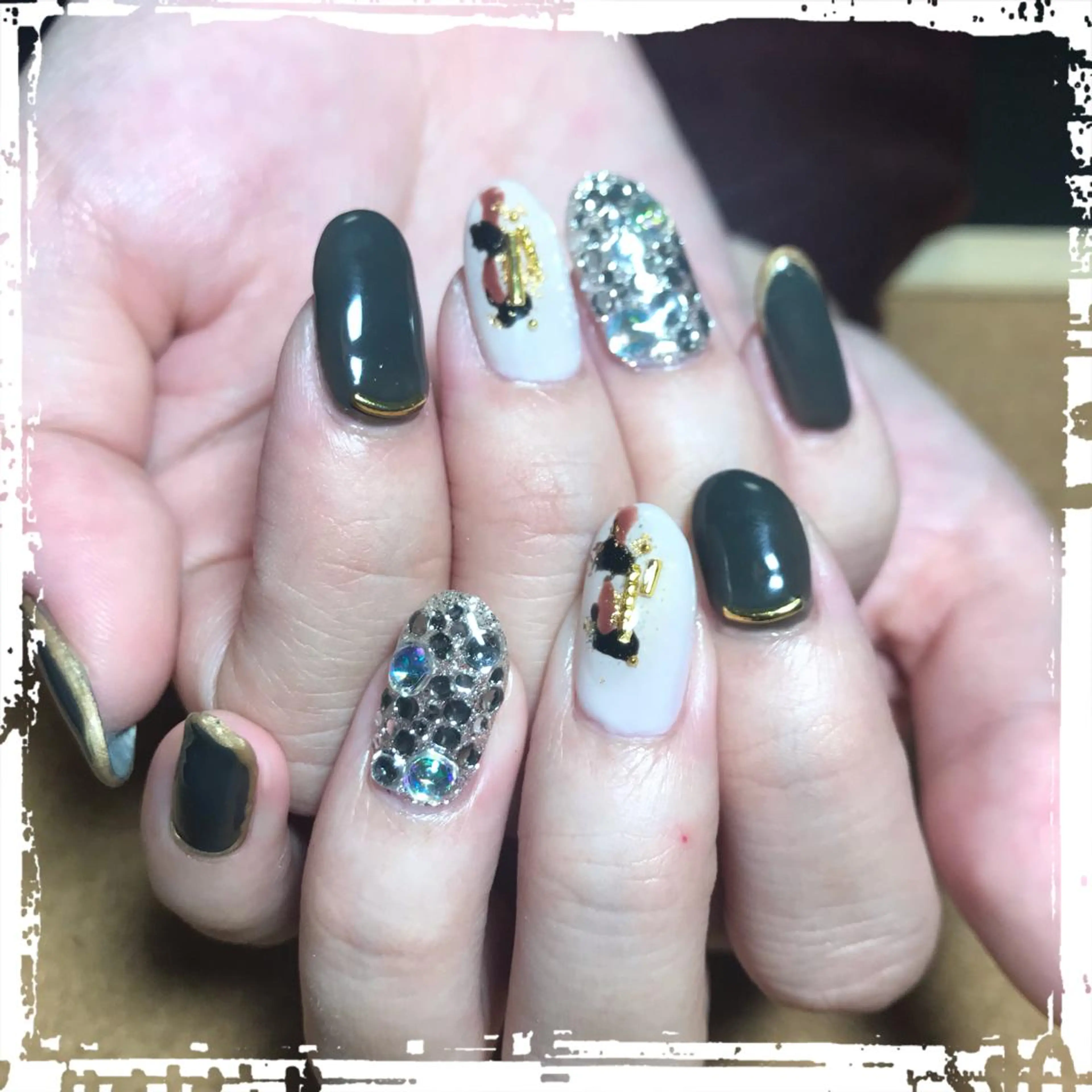 ネイル 寺山 千鶴のネイルデザイン