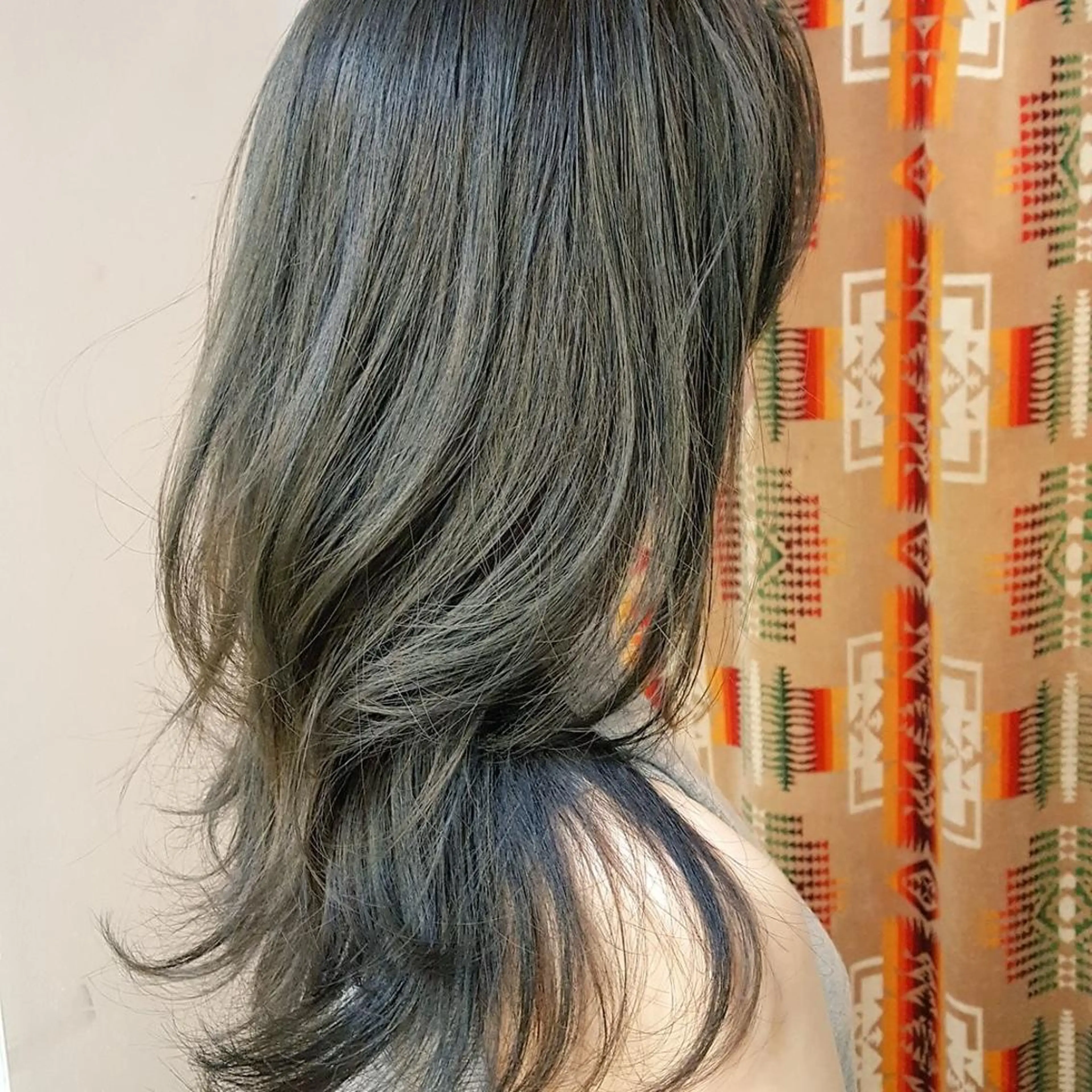 セミロング カラー 韓国ヘア レイヤー くびれヘアMATSUのヘアスタイル