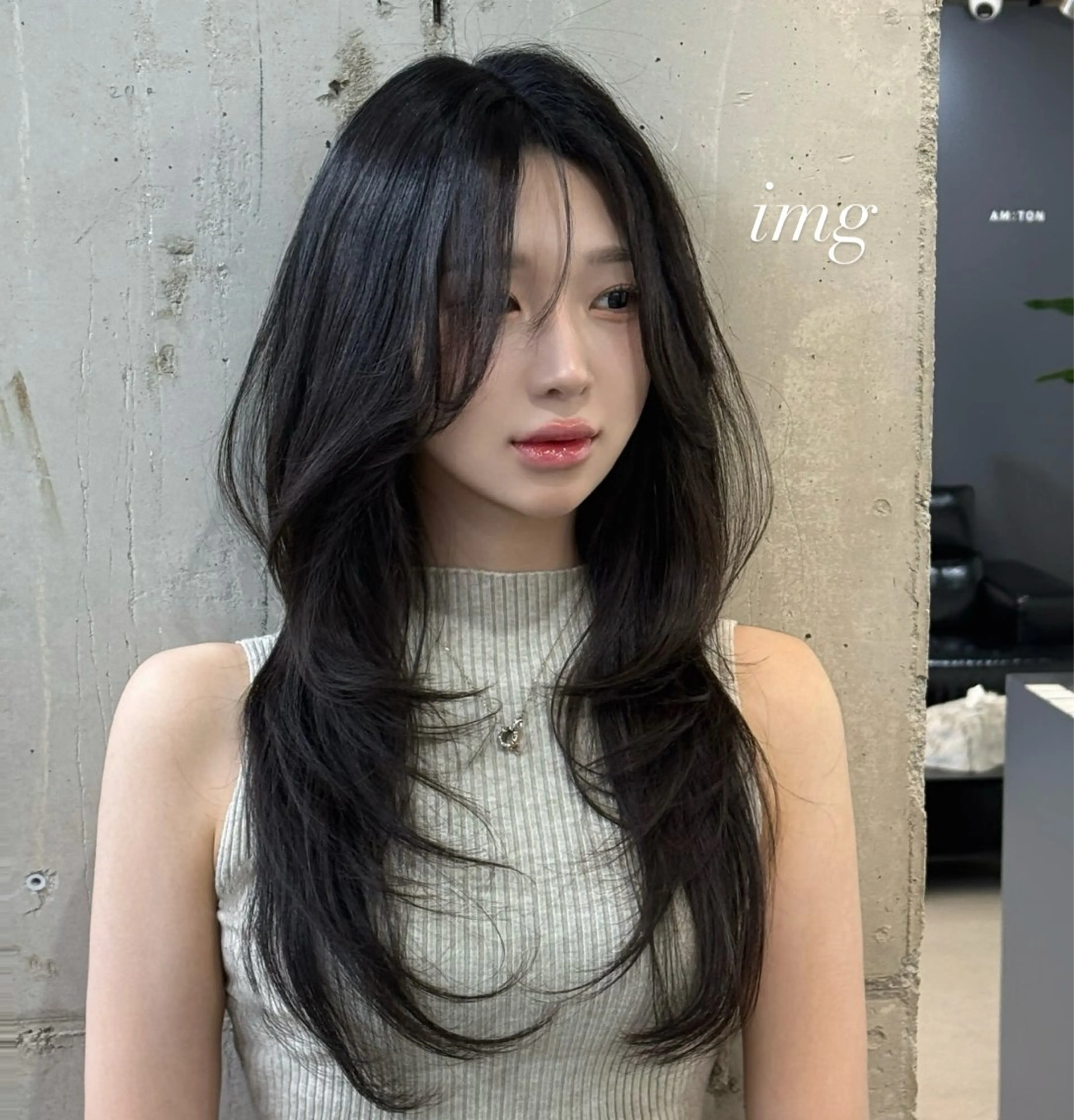 ロング 最高峰髪質改善💎 レイヤーカットのヘアスタイル