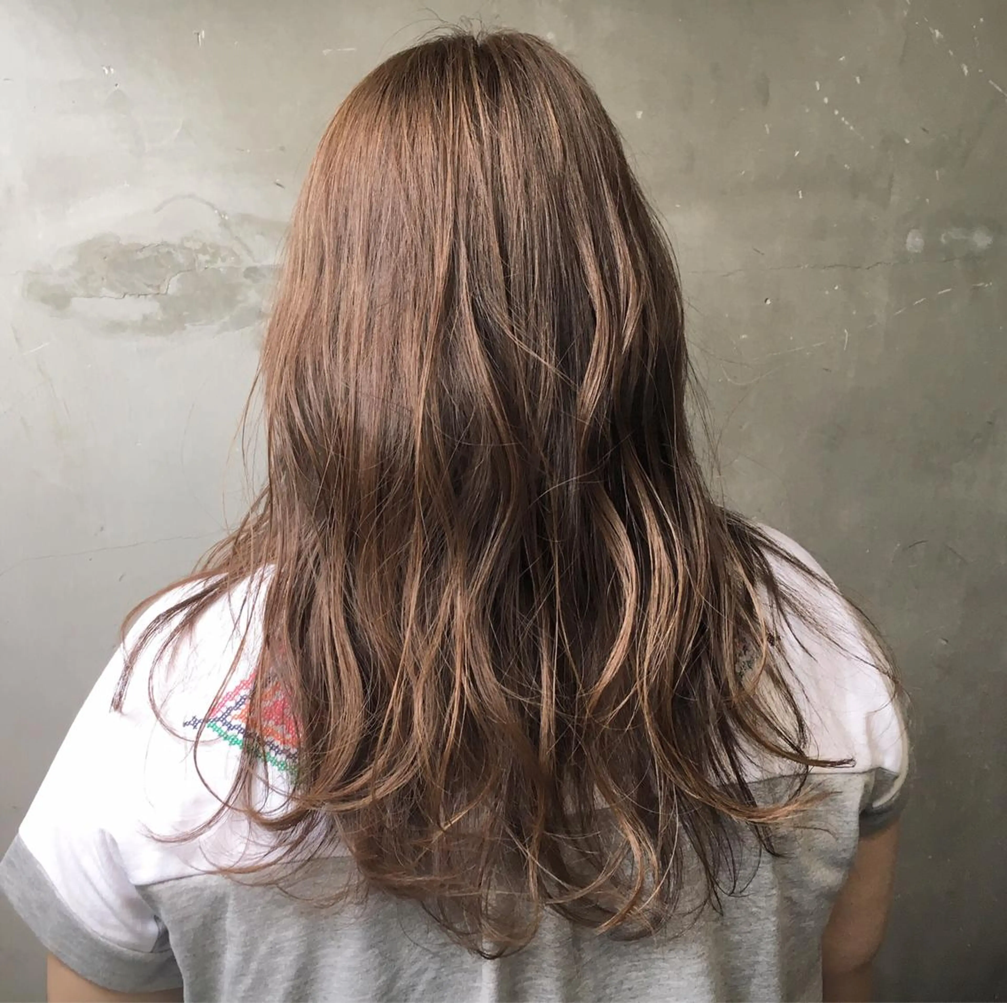 セミロング カラー 牛山 静香のマツエク・マツパデザイン