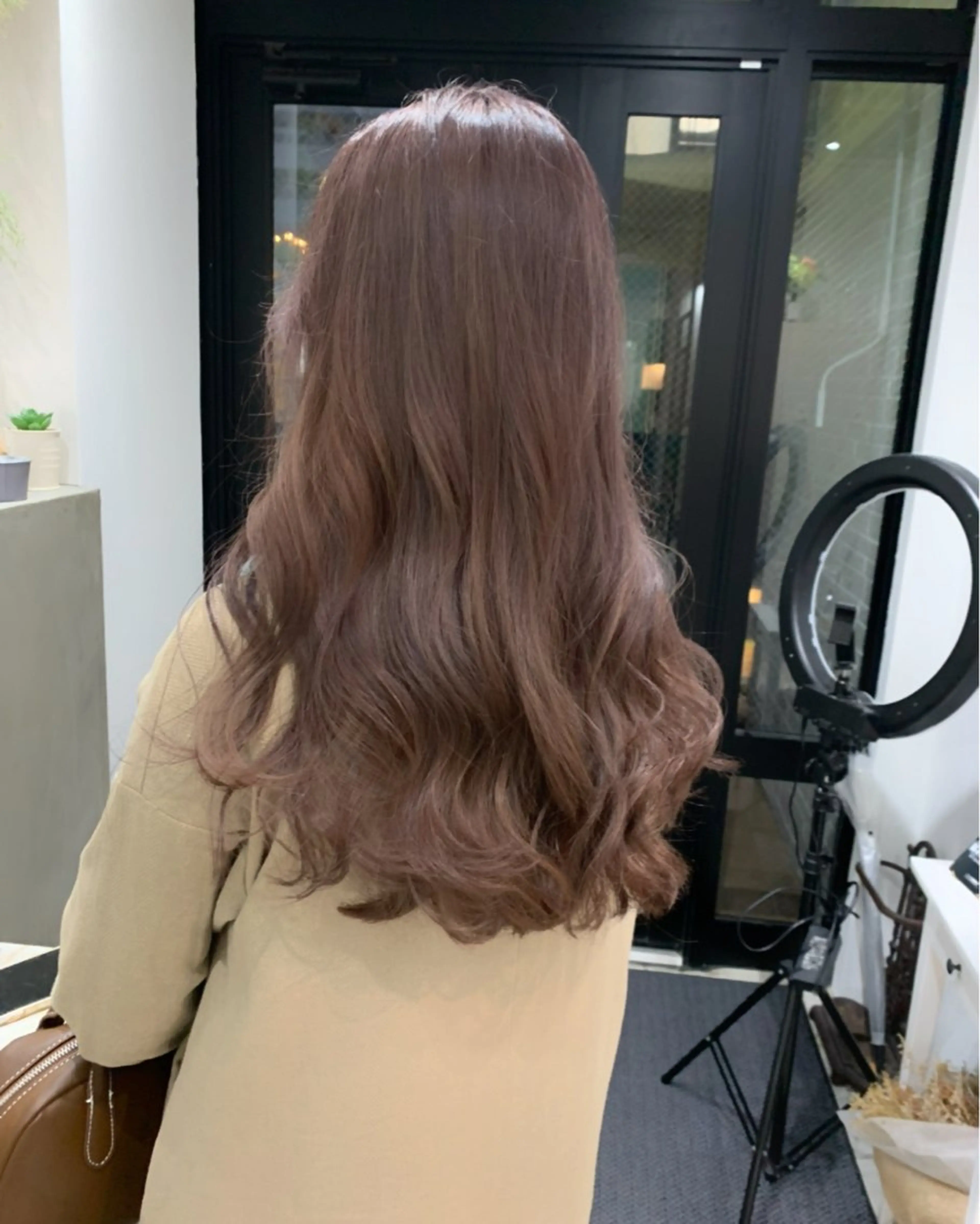 ロング カラー ヘアアレンジ カット ヘアカラー kei🫟ベージュ /透明感カラー/博多のヘアスタイル