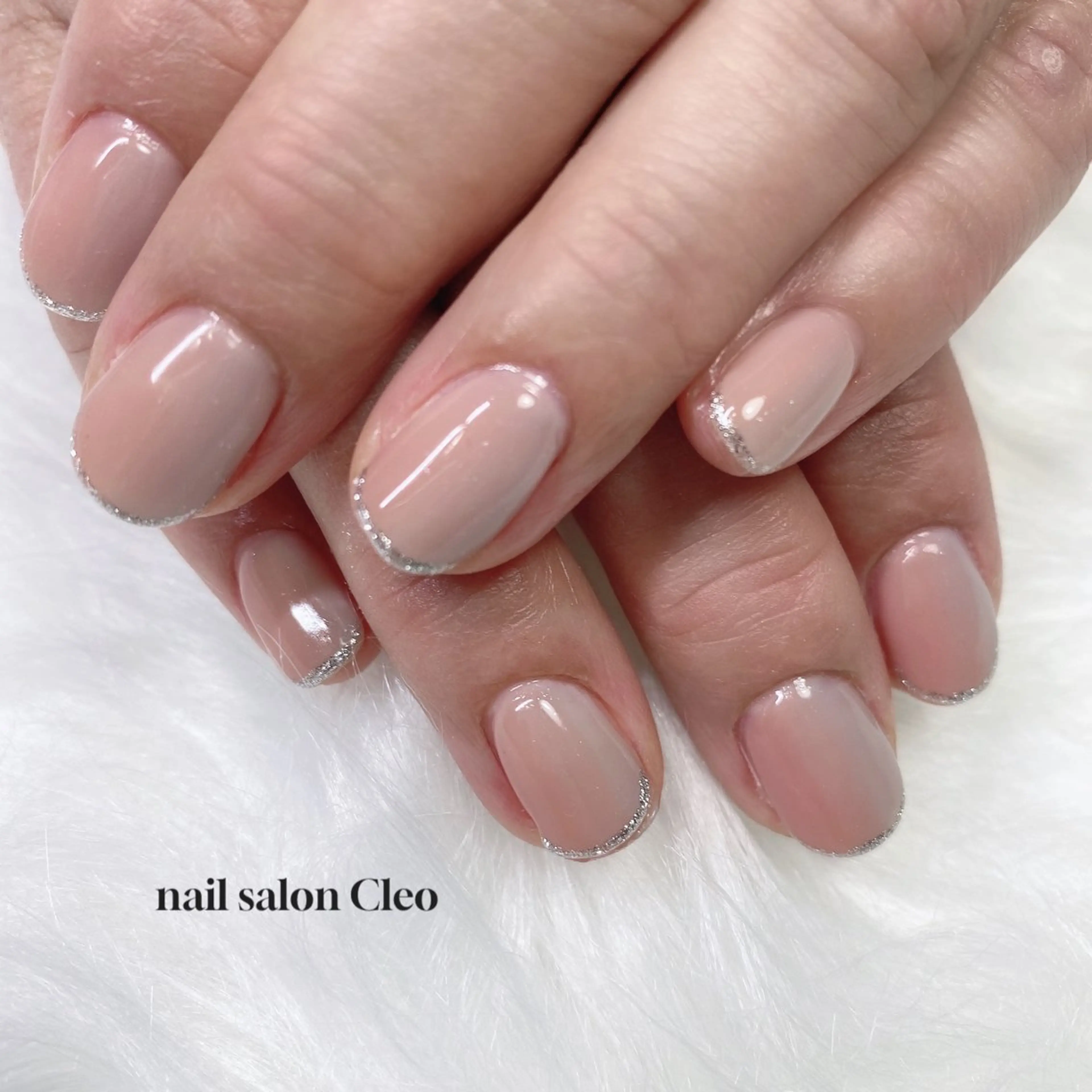 ネイル アートネイル グラデーション ラメ(グリッター) ピンク ピンクベージュ Cleo クレオのネイルデザイン