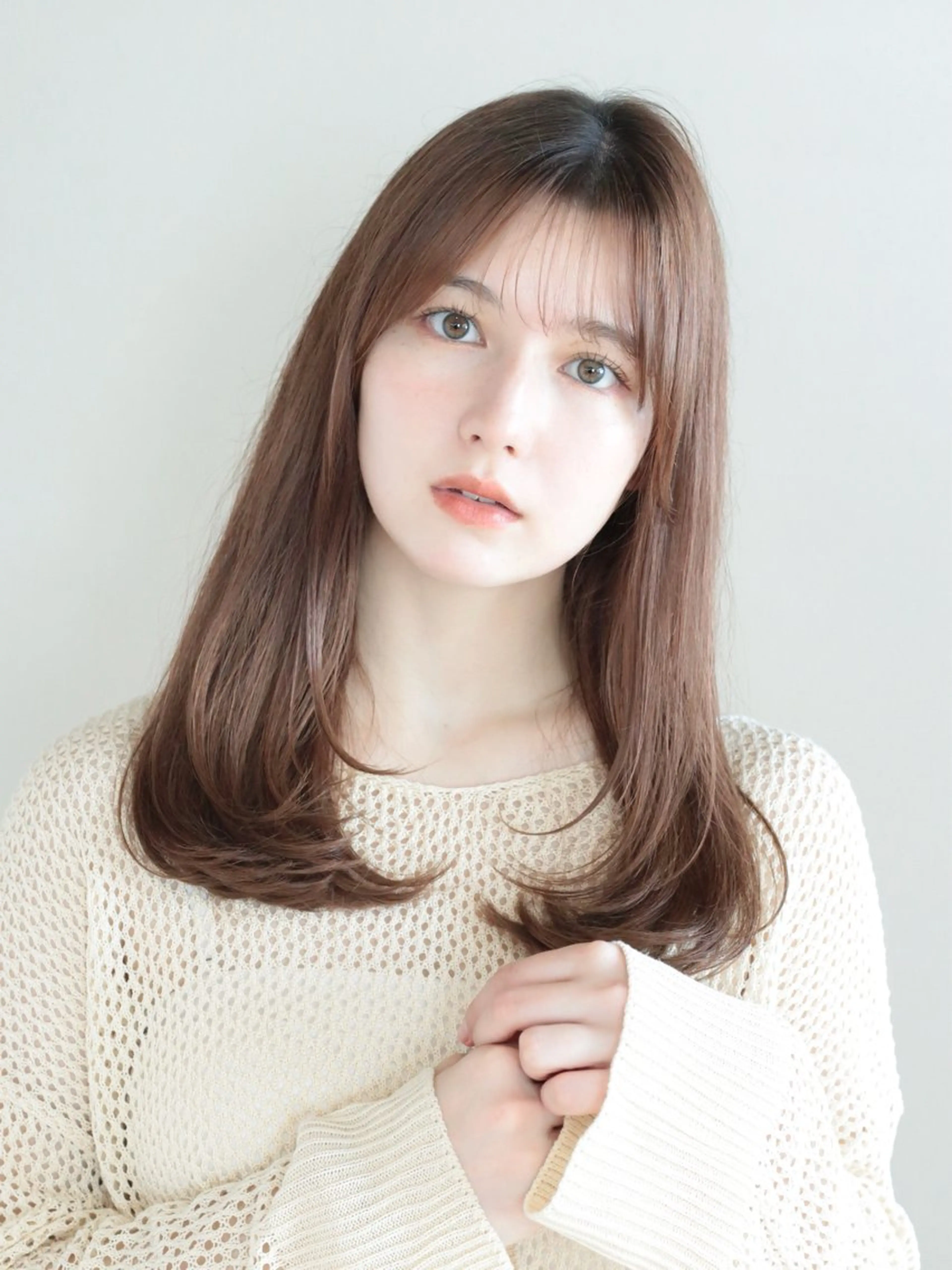 セミロング カラー レイヤーカット ローレイヤー カット ヘアカラー トリートメント レイヤー/顔周り /透明感🩶高橋大のヘアスタイル