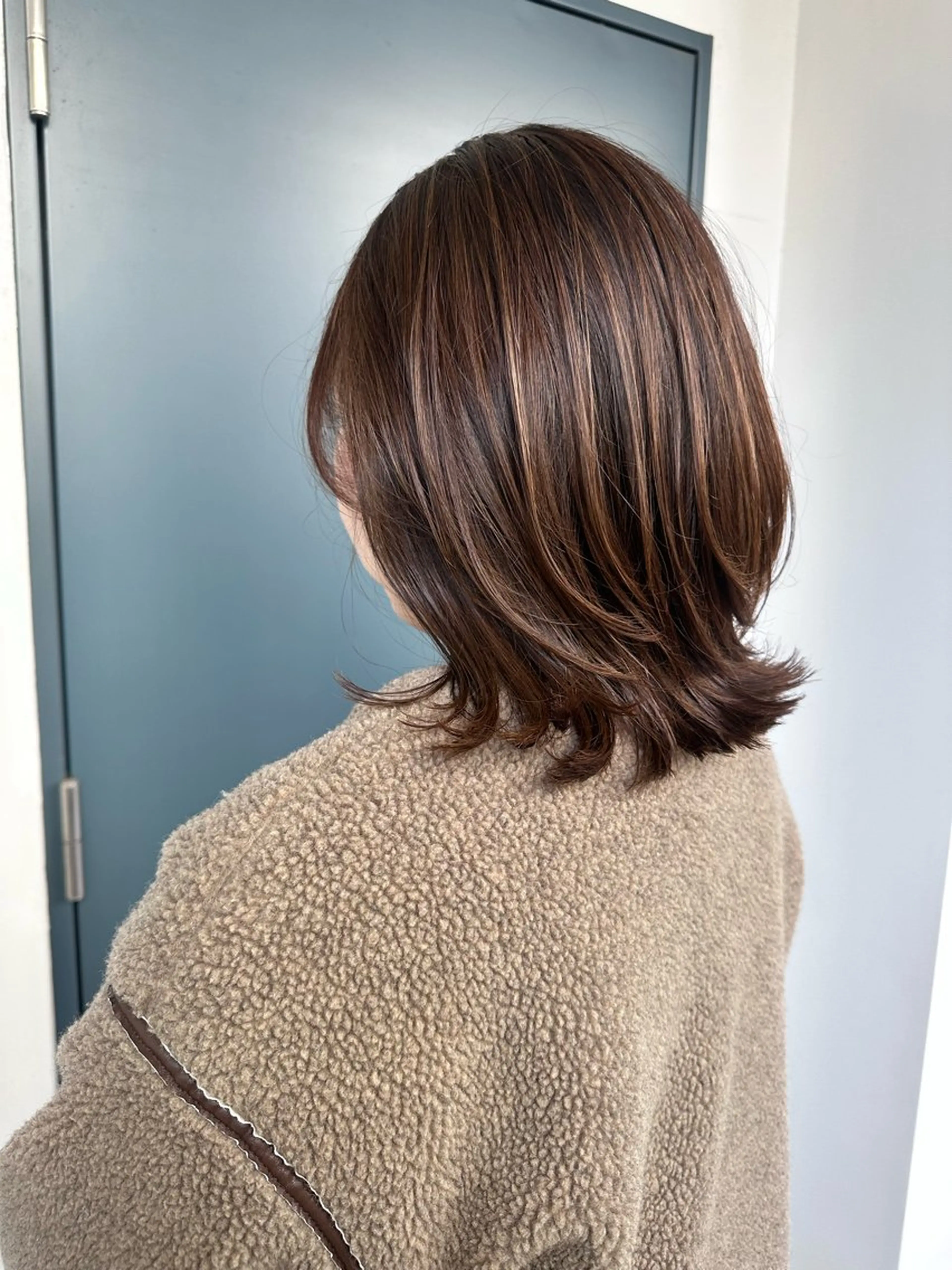 ミディアム ハイライト 高橋友里亜 /フリーランスのヘアスタイル