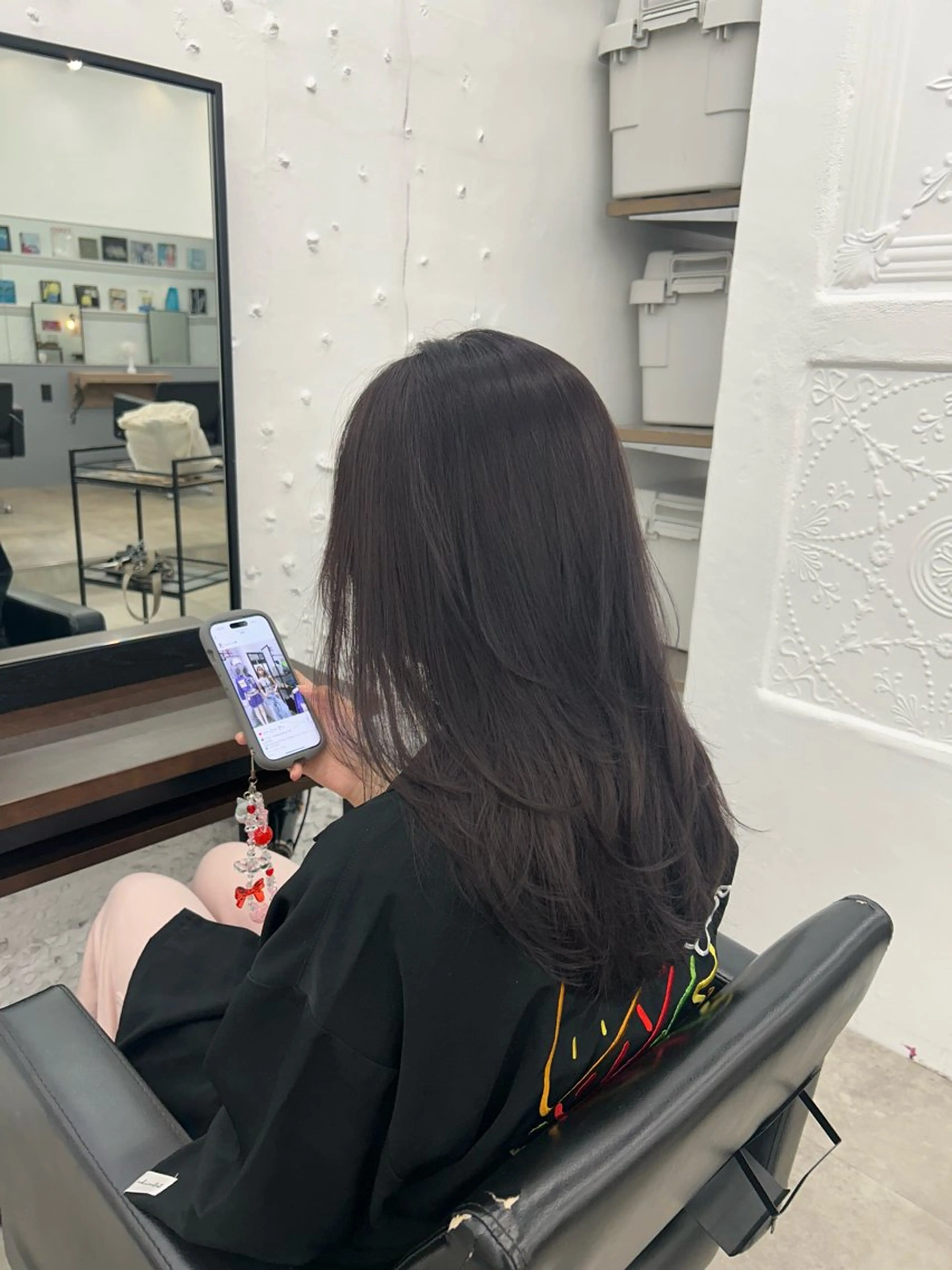 セミロング カラー レイヤー/ボブ/透明 感カラー/佐藤奈由のヘアスタイル