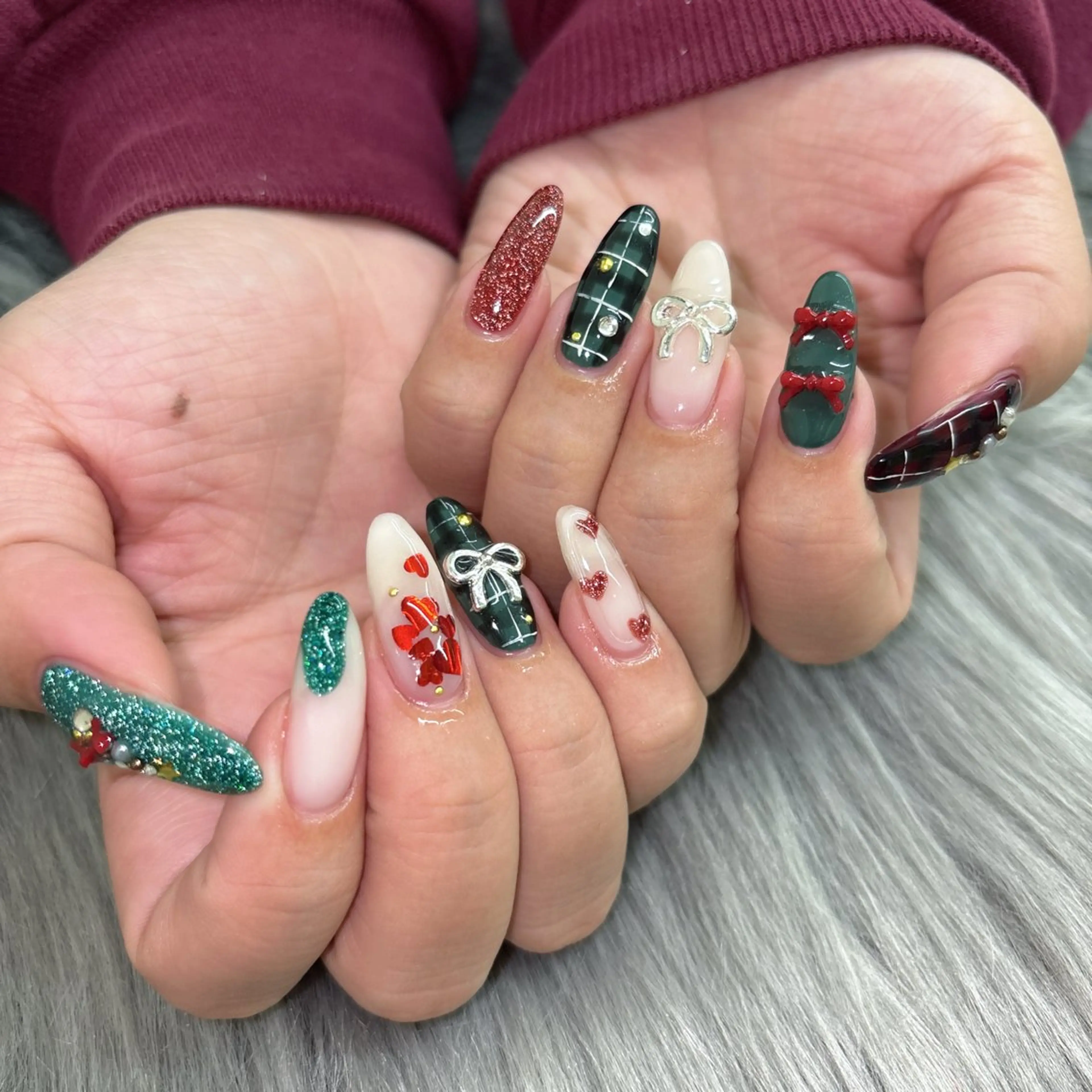 ネイル 冬ネイル クリスマス ハンドネイル Darling nail salonのネイルデザイン