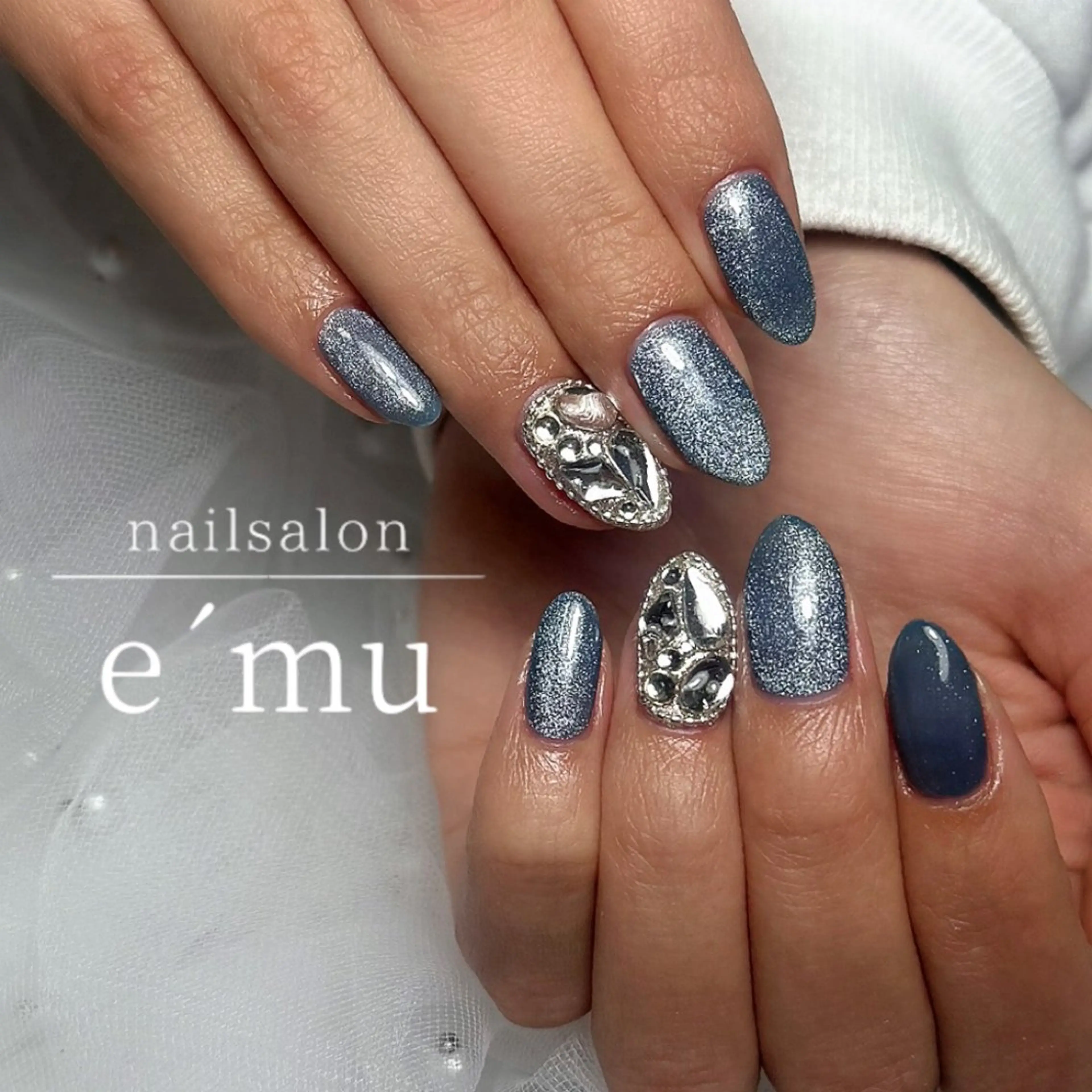 ネイル ブルー ハンドネイル nailsalon e´muのネイルデザイン
