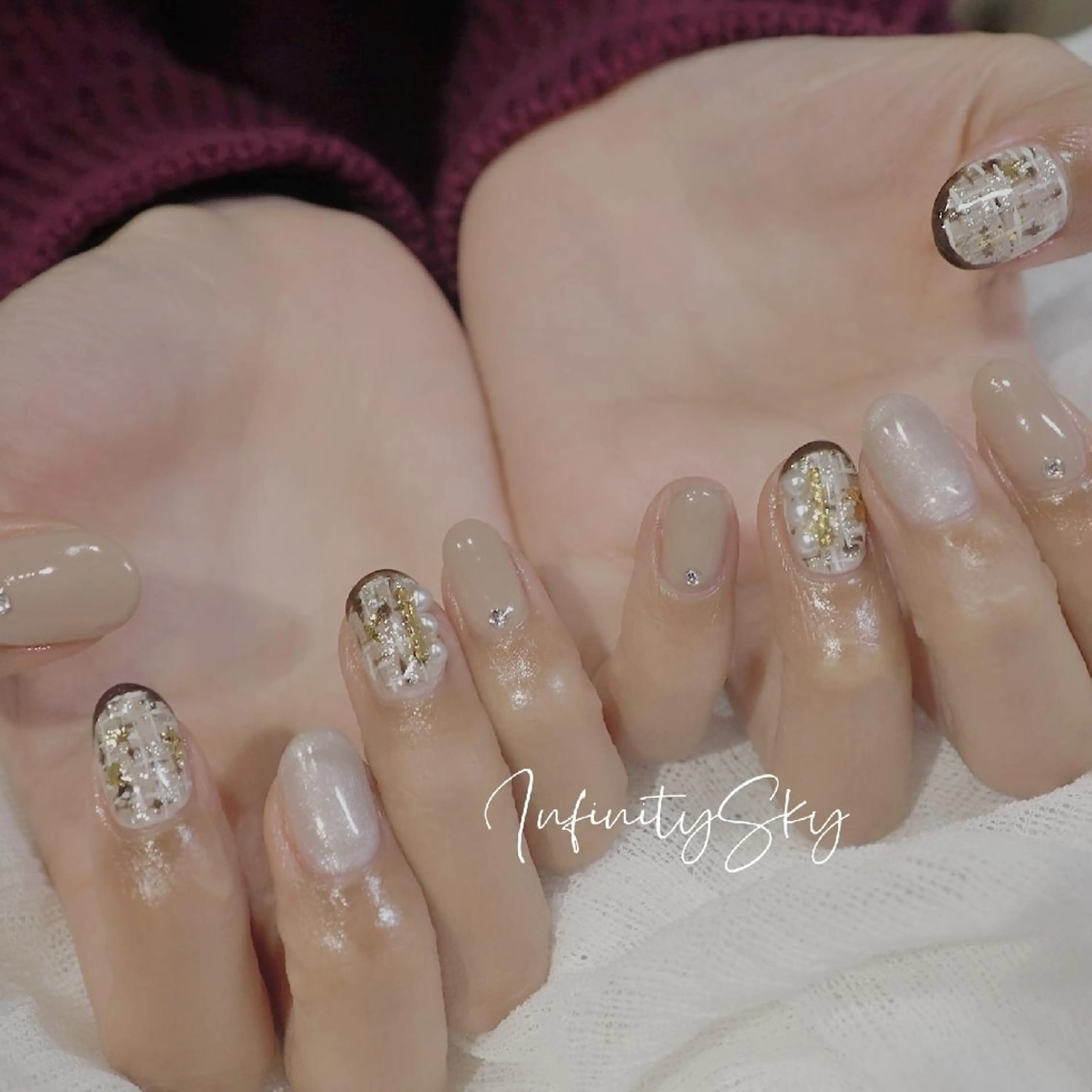 ネイル アートネイル ストーンネイル ハンドネイル infinity skyのネイルデザイン