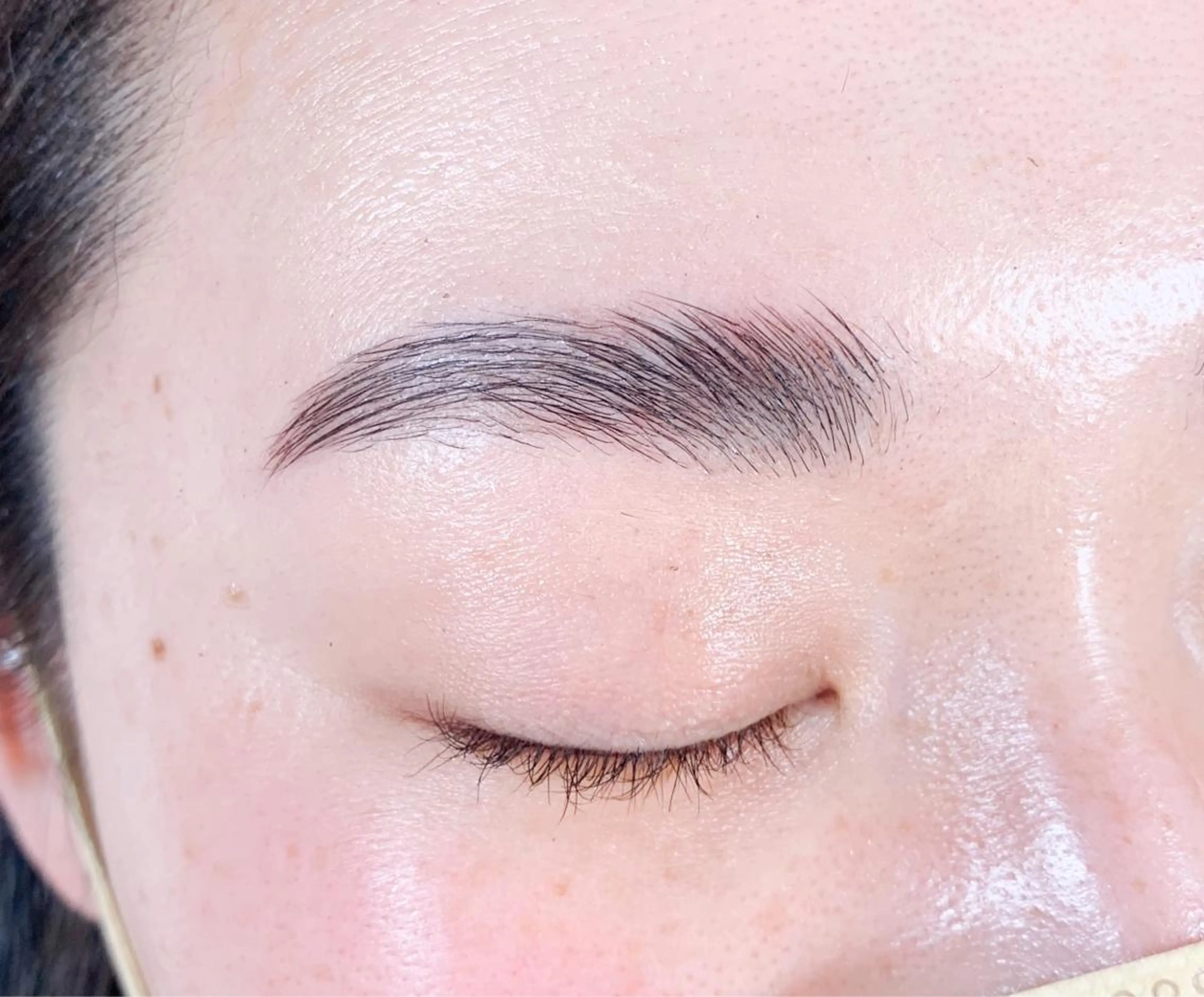 アイブロウ ハリウッドブロウリフト luna所属・【luna】 sakiのマツエク・マツパデザイン