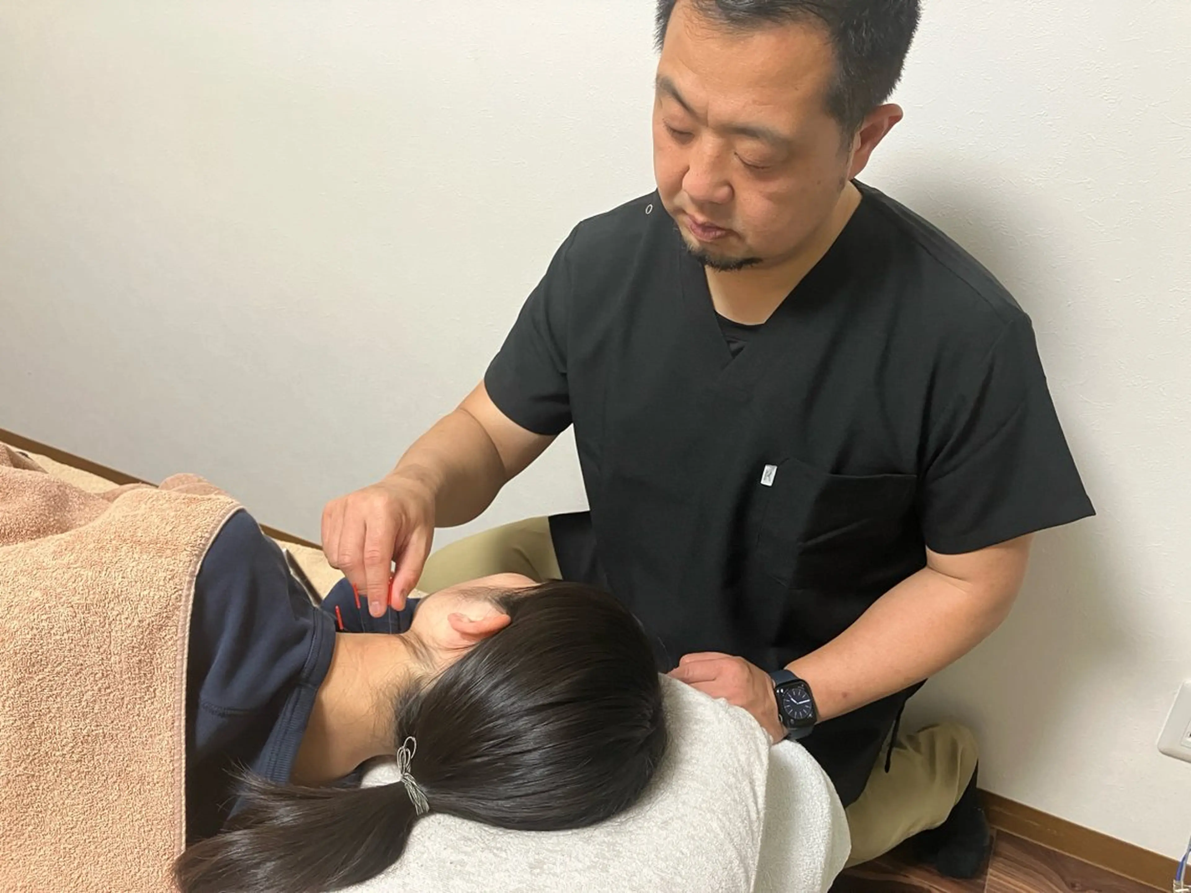 【肩の痛みに悩む人】ラグビー部トレーナーが専門的に肩の痛みを評価。痛みの原因へしっかりアプローチ。評価15分、施術45分の写真