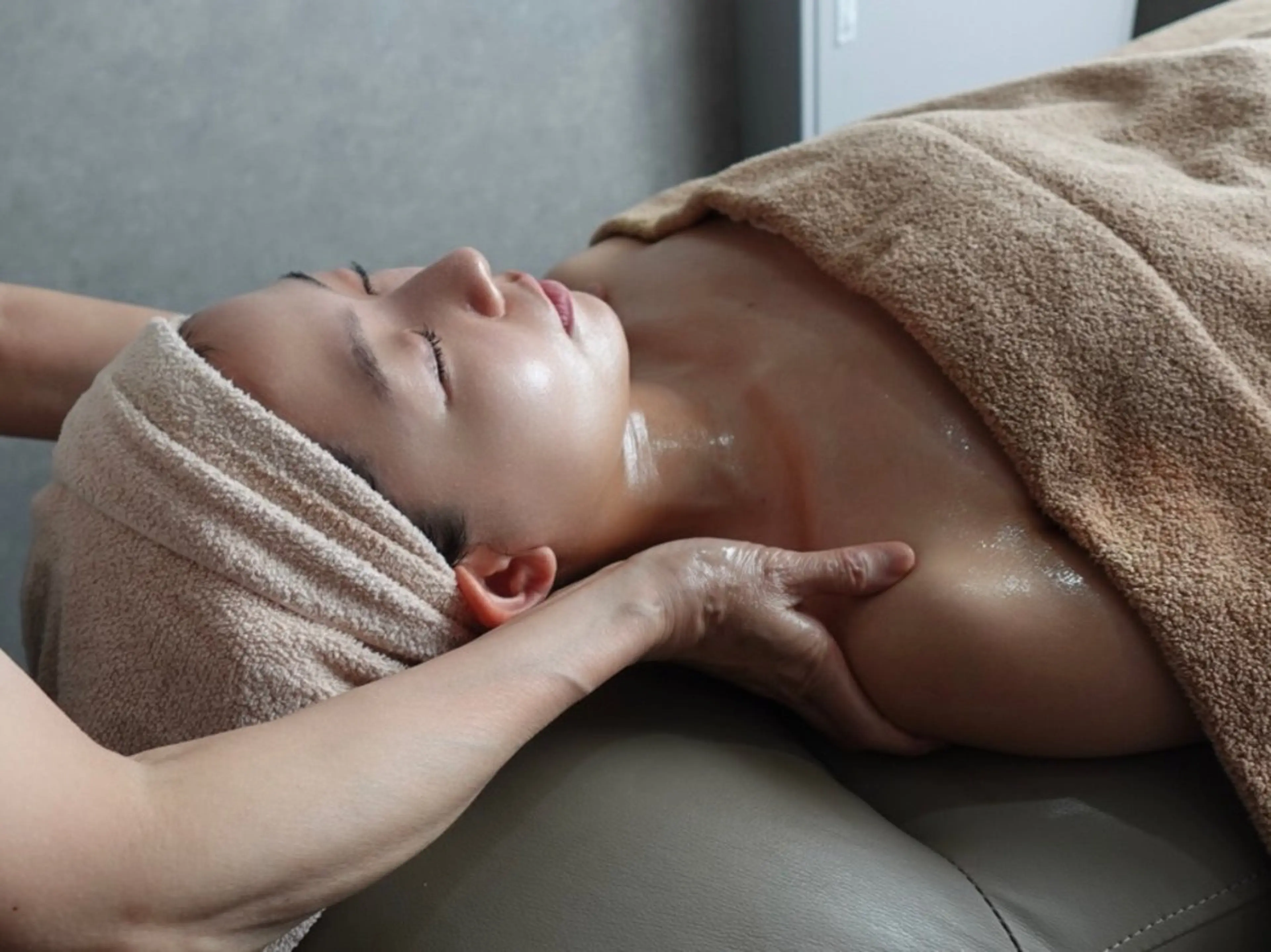 Luu HANARE 和モダンサロンのエステ・リラクイメージ