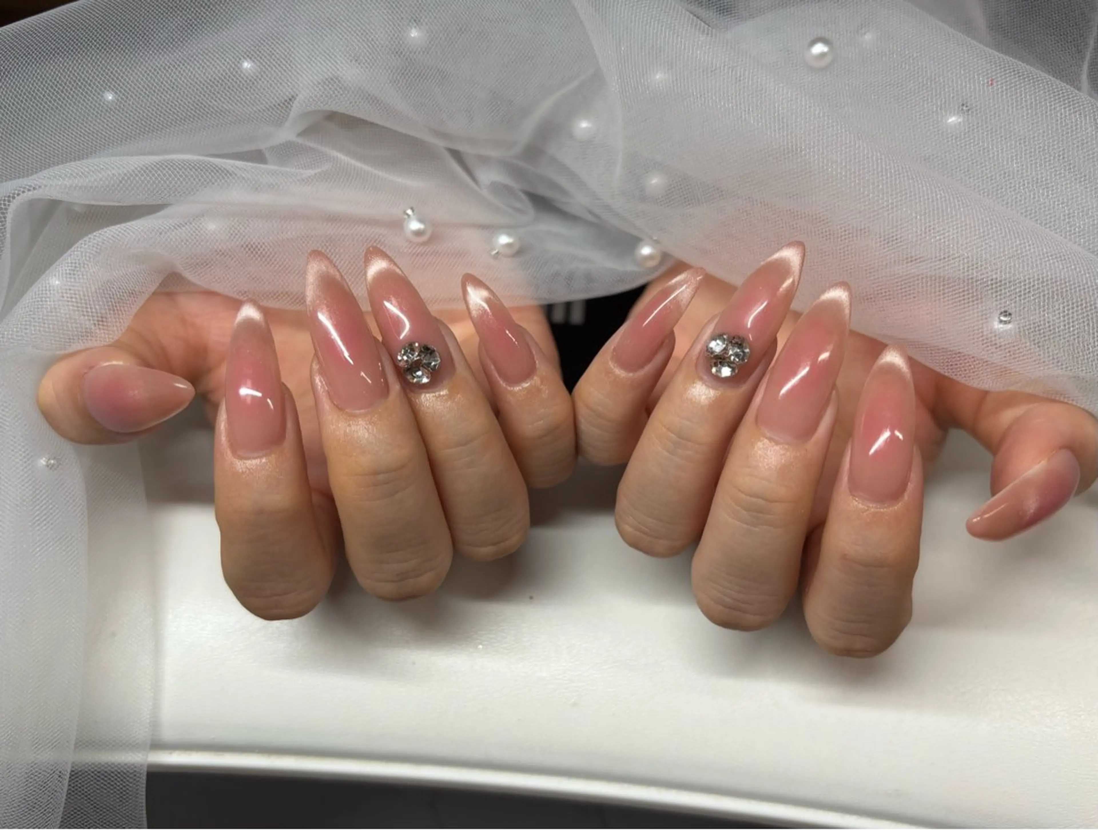 ネイル チークネイル フレンチネイル マグネットネイル マグネットフレンチ ハンドネイル 門真市ネイルサロン♡ KUMI.HANAのネイルデザイン