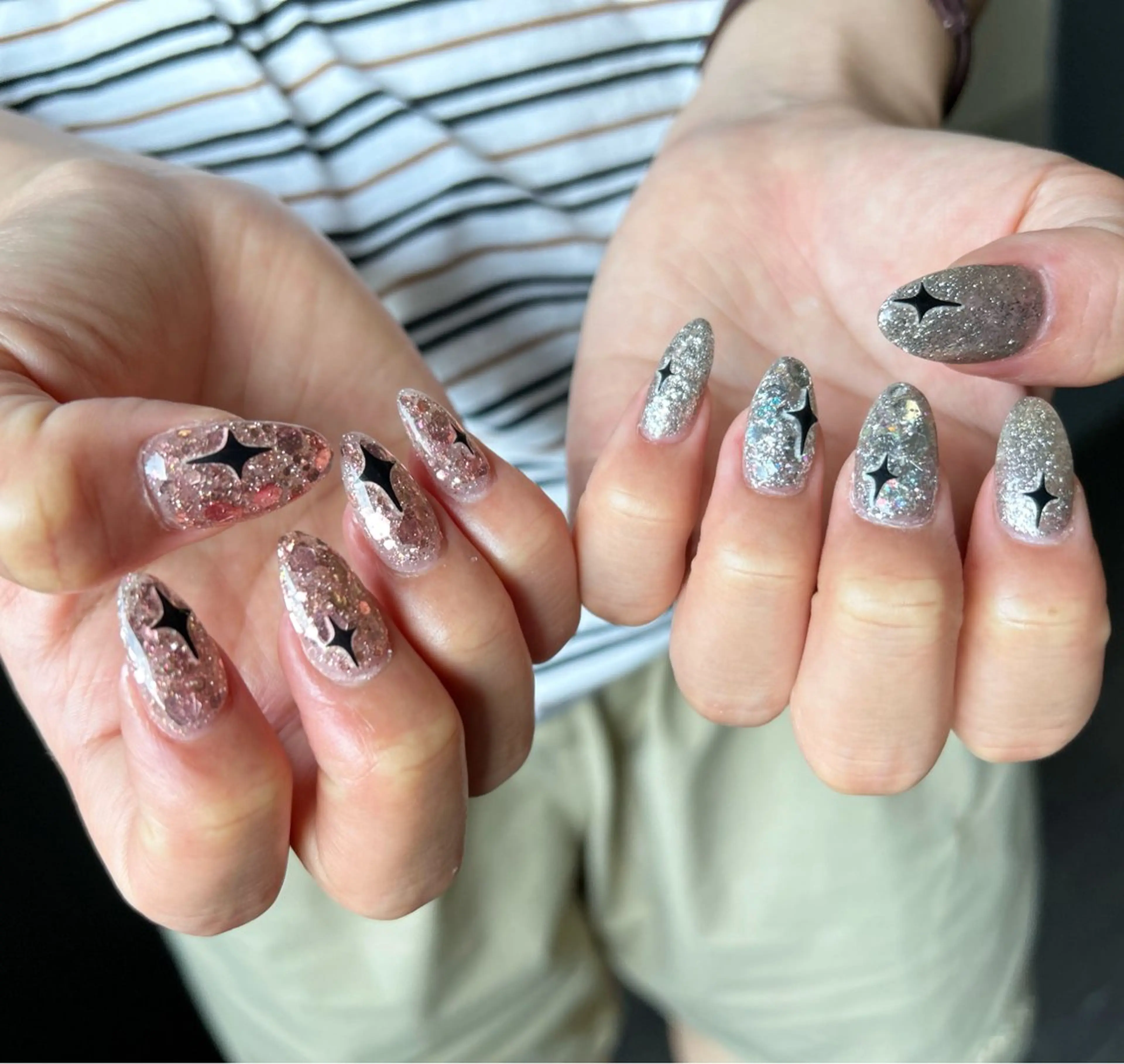 ネイル ハンドネイル フットネイル ✴︎ Delightのネイルデザイン