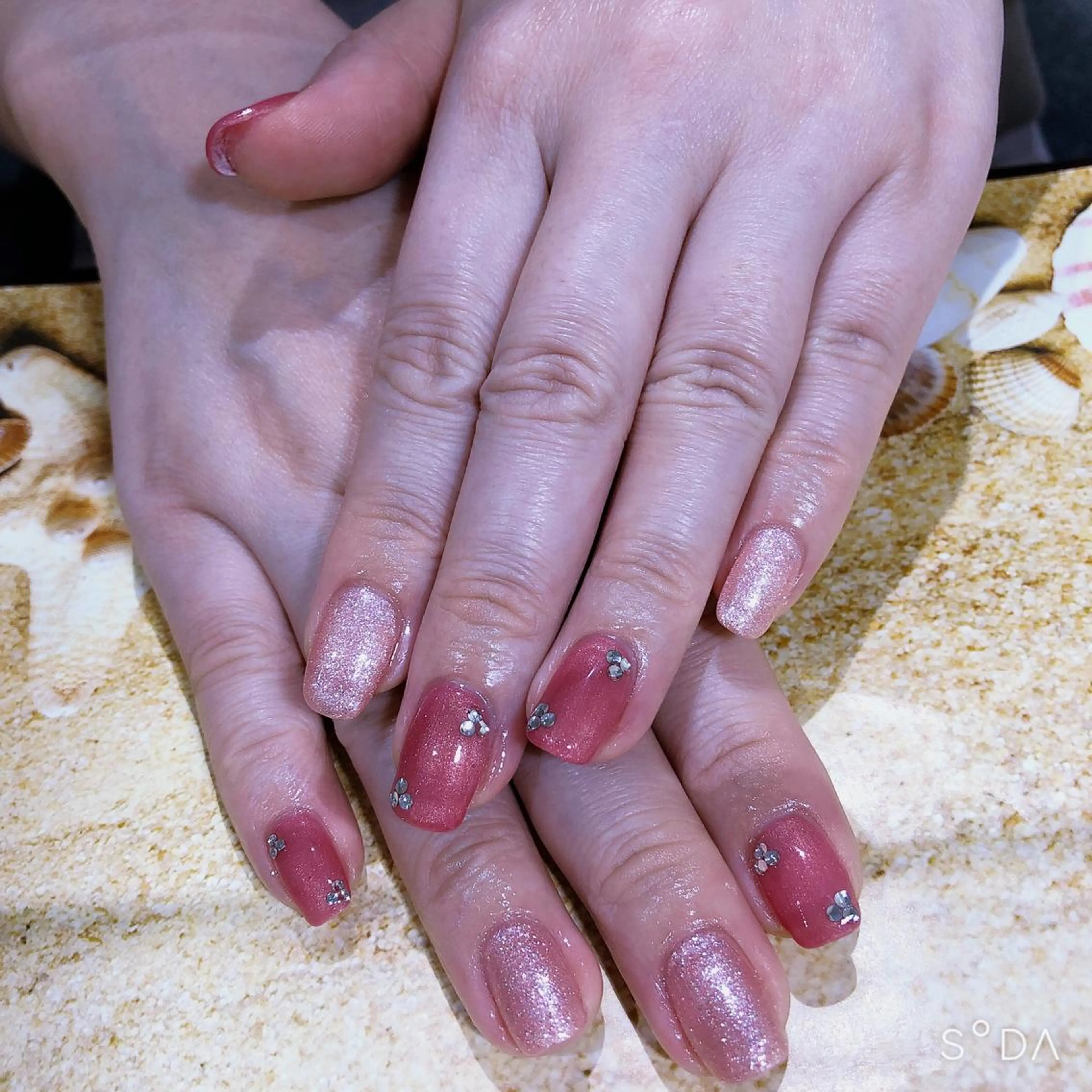 ネイル ハンドネイル 吉野✨ ネイルデザイナー✨のネイルデザイン