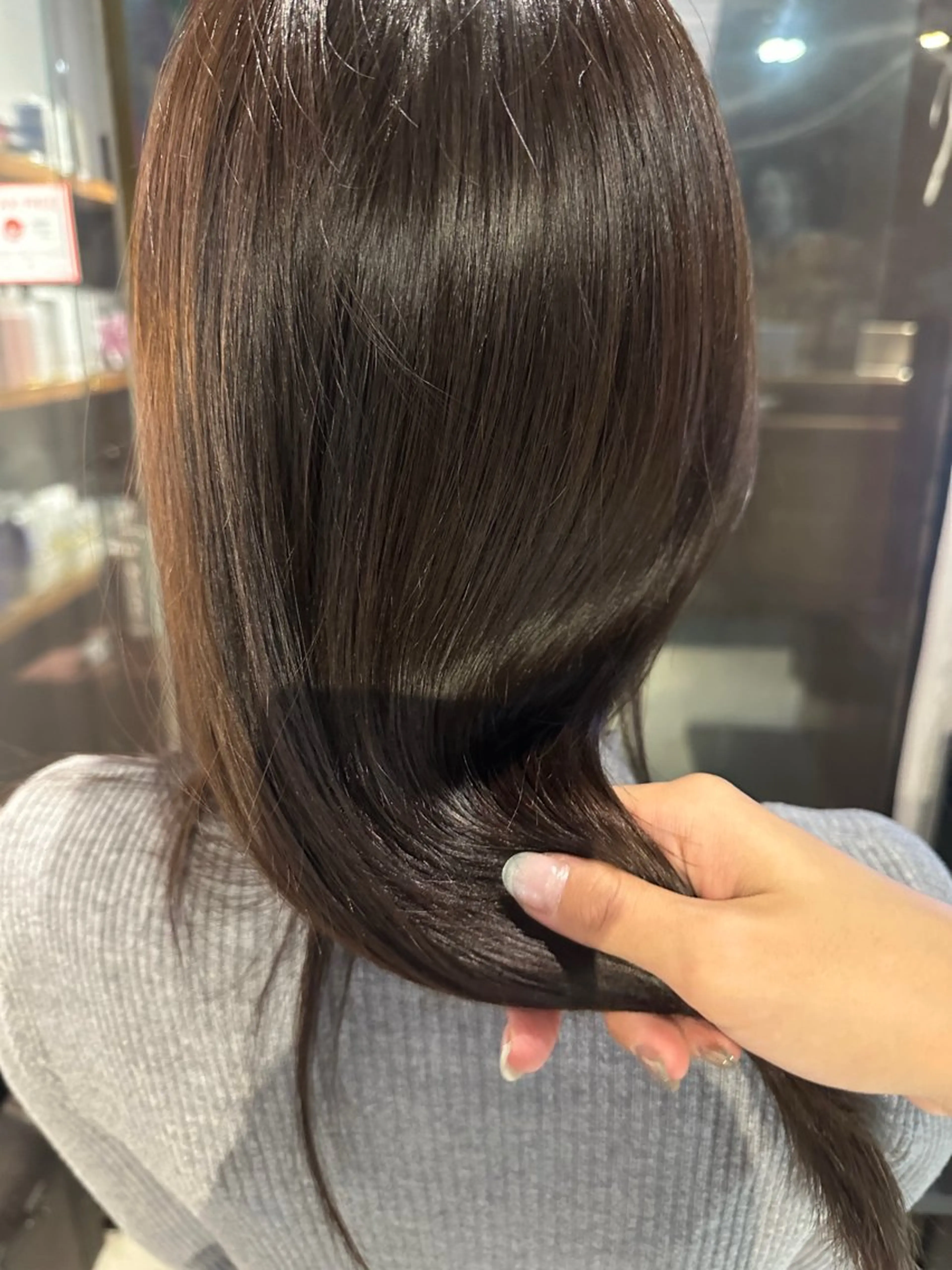 カラー ブラウンカラー NORA銀座 NATSUMIのヘアスタイル