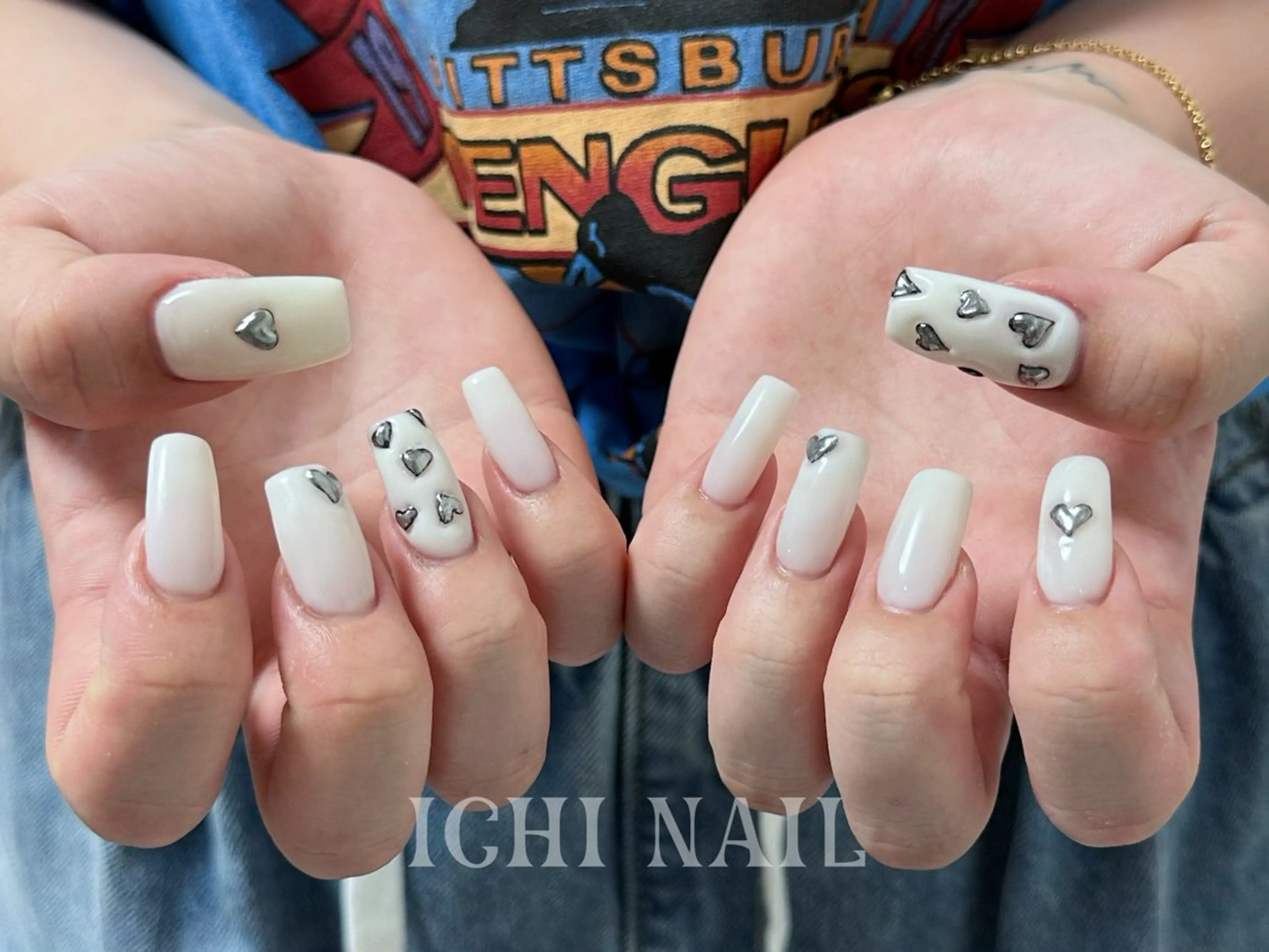 ネイル ハンドネイル 🧚🏻‍♀️ NOHA🎀のネイルデザイン