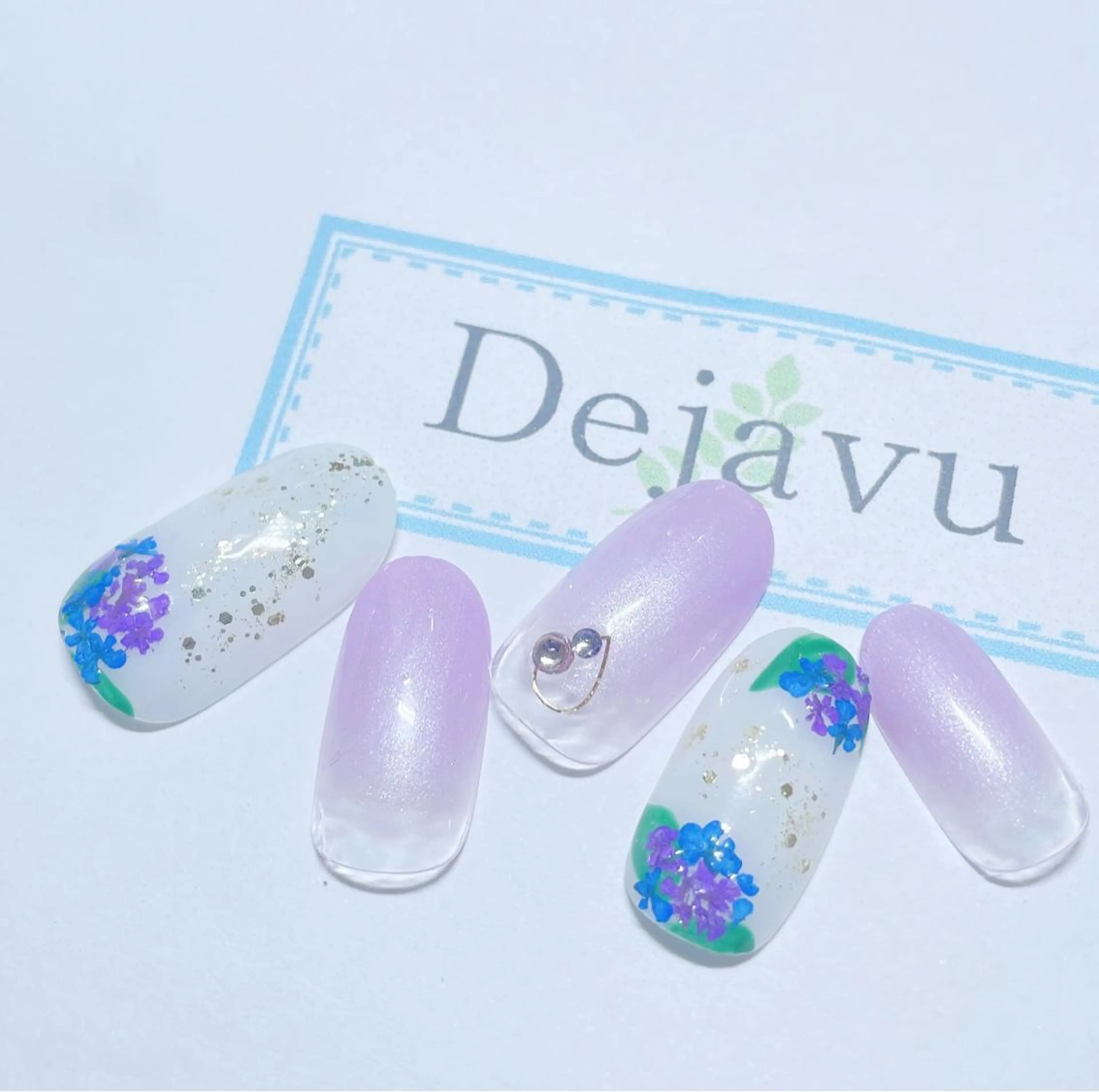ネイル アートネイル Nail salon Dejavu 🌿のネイルデザイン