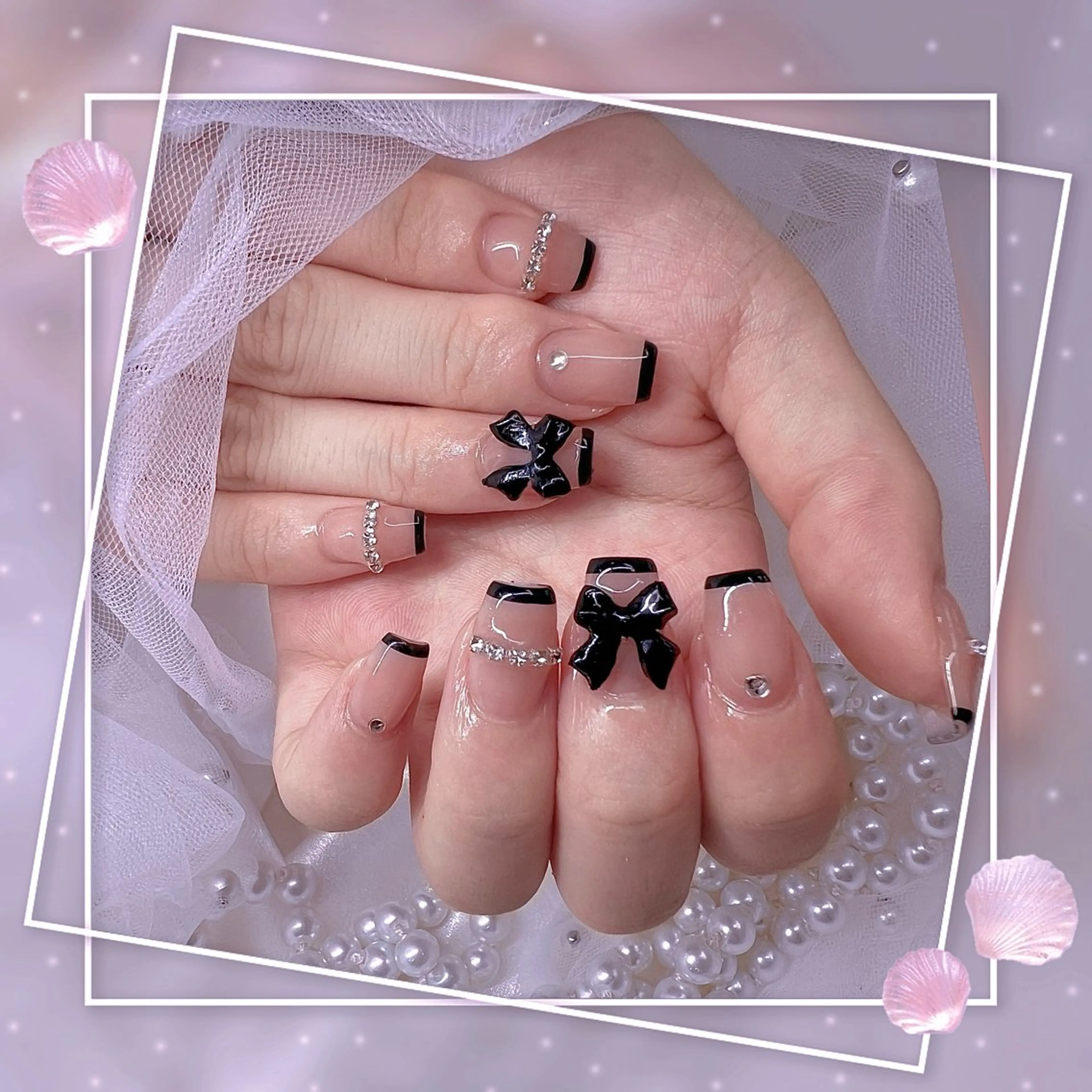 ネイル チークネイル フレンチネイル グラデーション マグネットネイル マグネットフレンチ ハンドネイル ハンドケア Chill Nailsalonのネイルデザイン