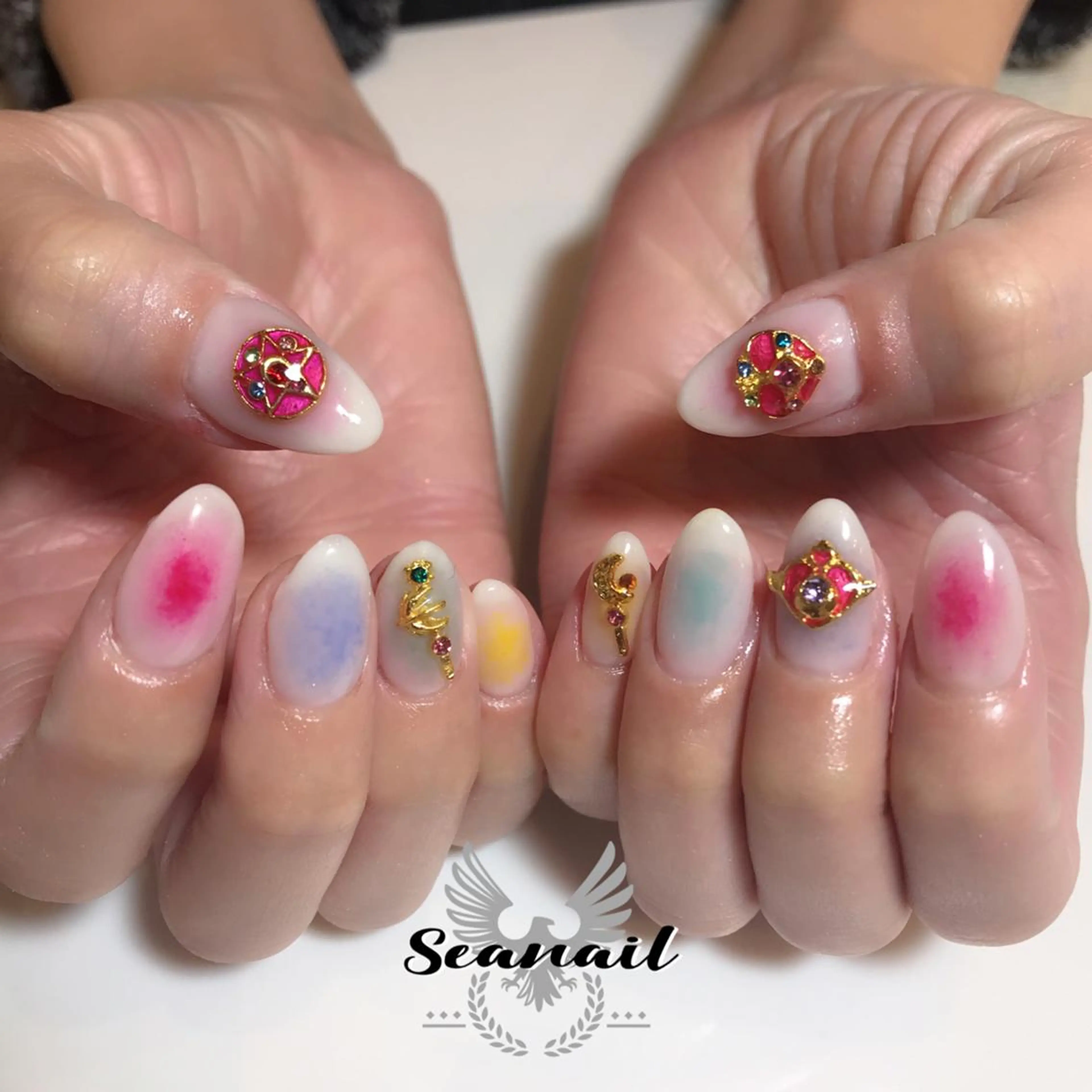 ネイル 小尾 栞のネイルデザイン