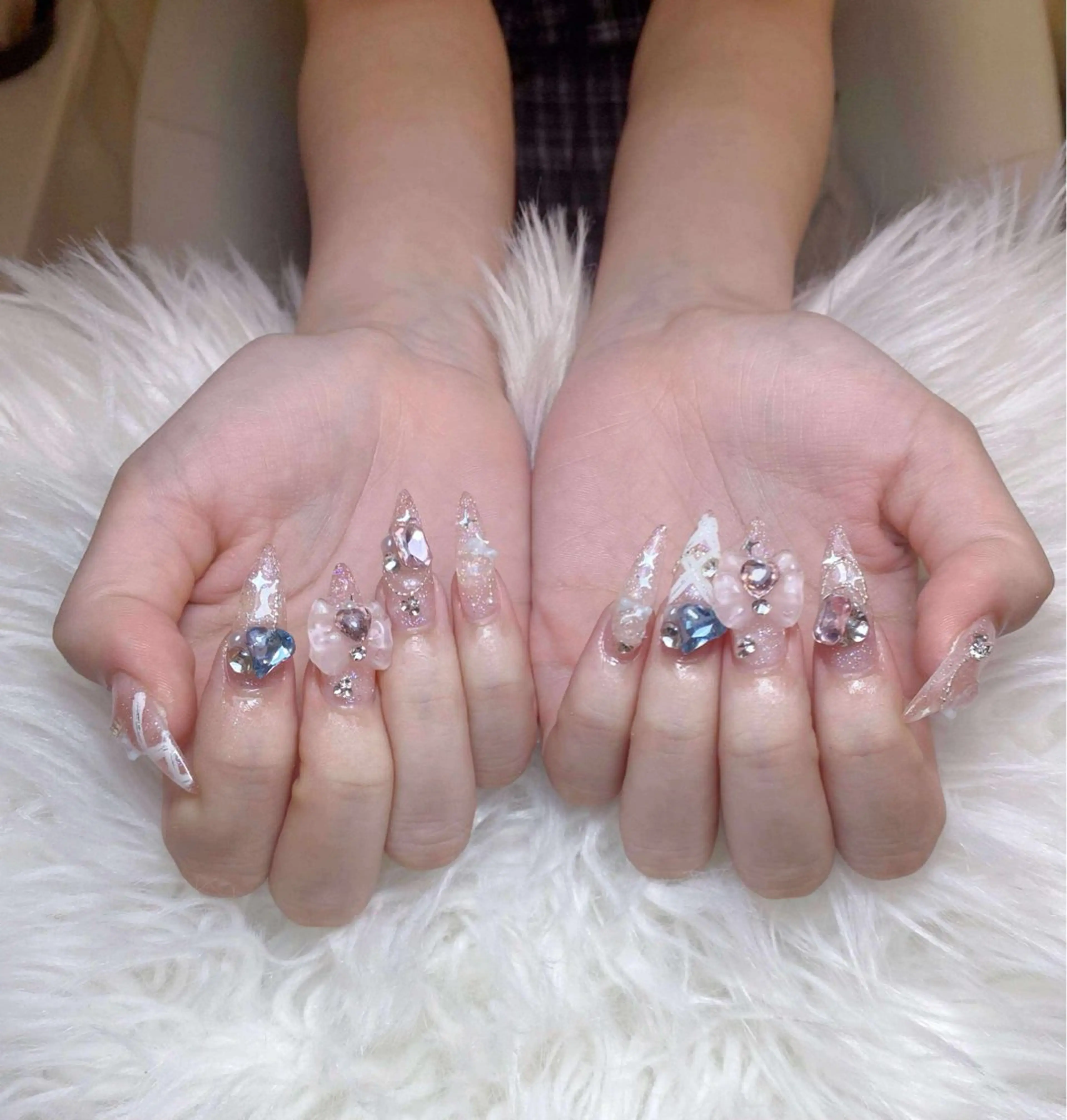ネイル ハンドネイル ANH NAIL ゴテゴテ専門店💎のネイルデザイン