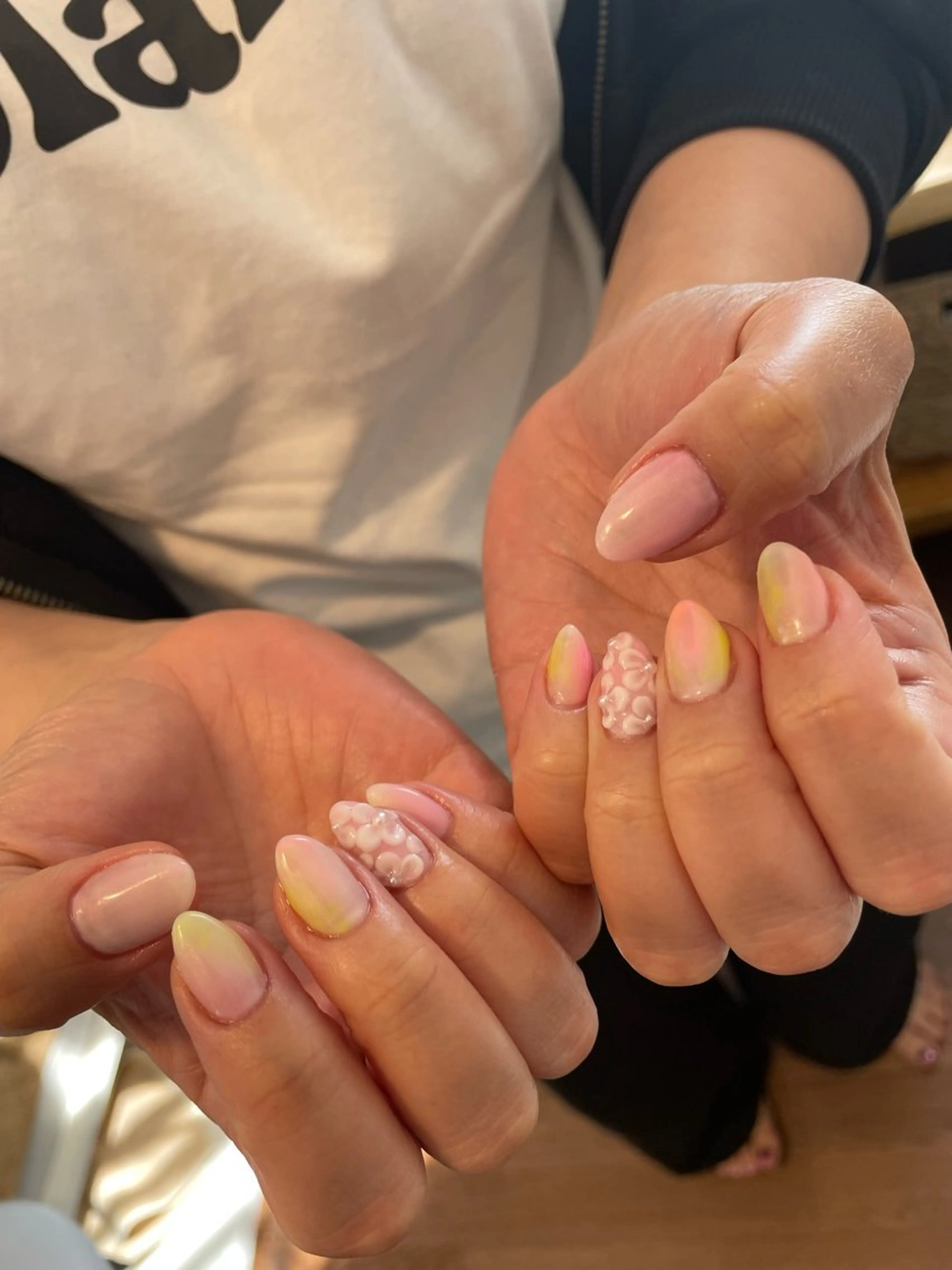 ネイル ぷっくりネイル ハンドネイル Nailist Missaのネイルデザイン