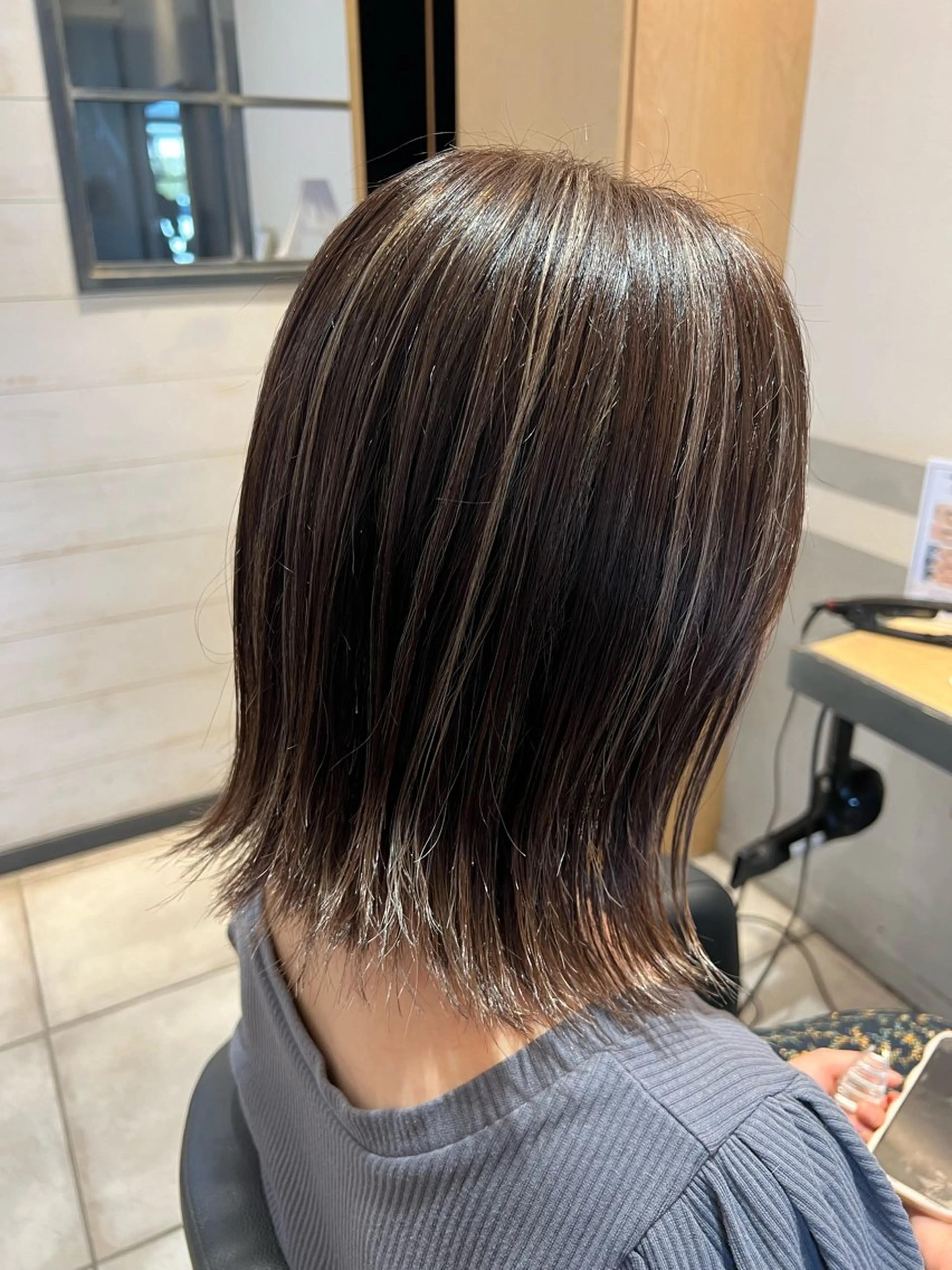 ミディアム カラー ハイライトカラー 3Dハイライト ハイライト ヘアカラー 大谷 真祈/似合わせ /ハイライト玄人のヘアスタイル