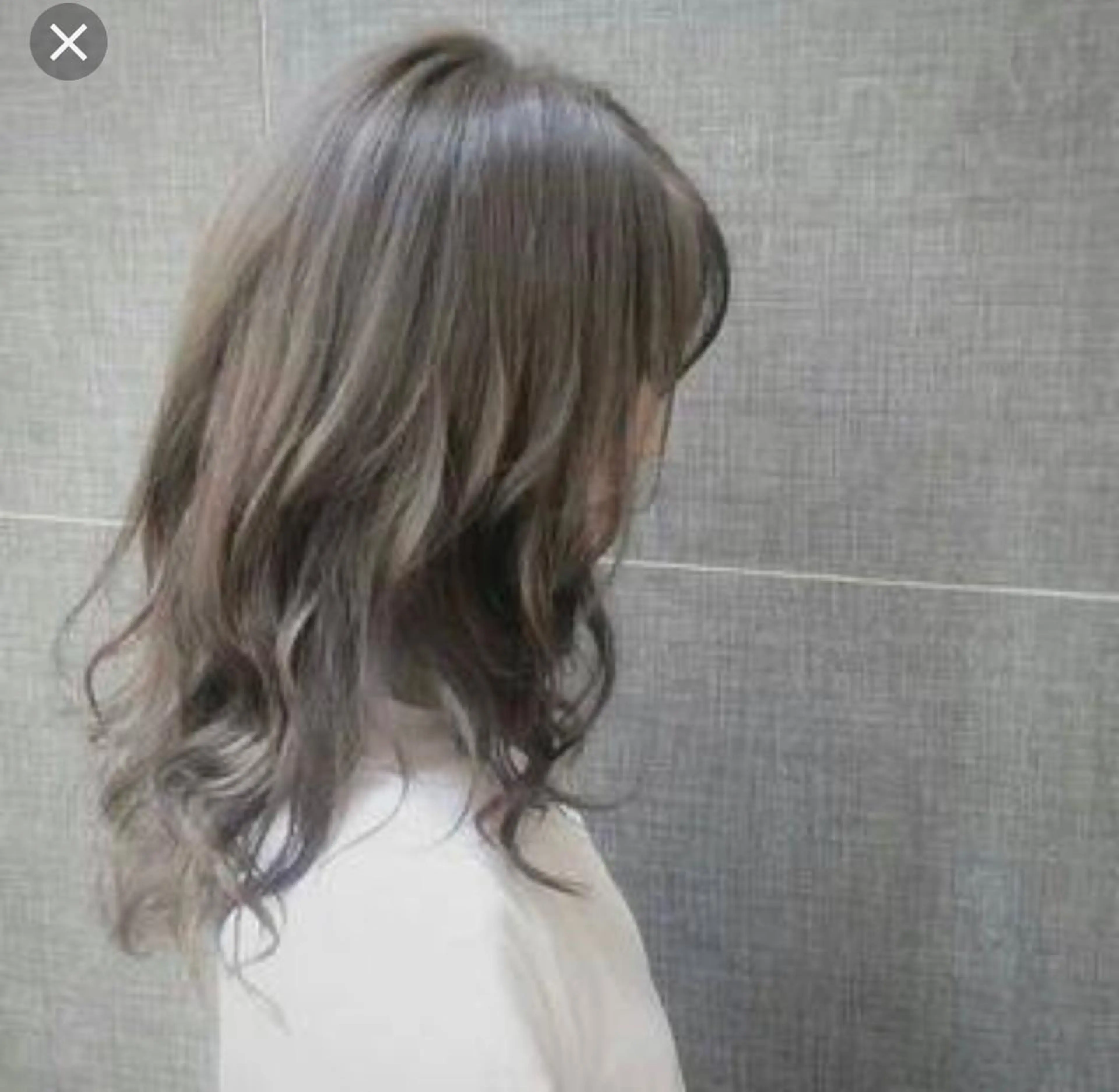 カラー 小笠原 愛美のヘアスタイル