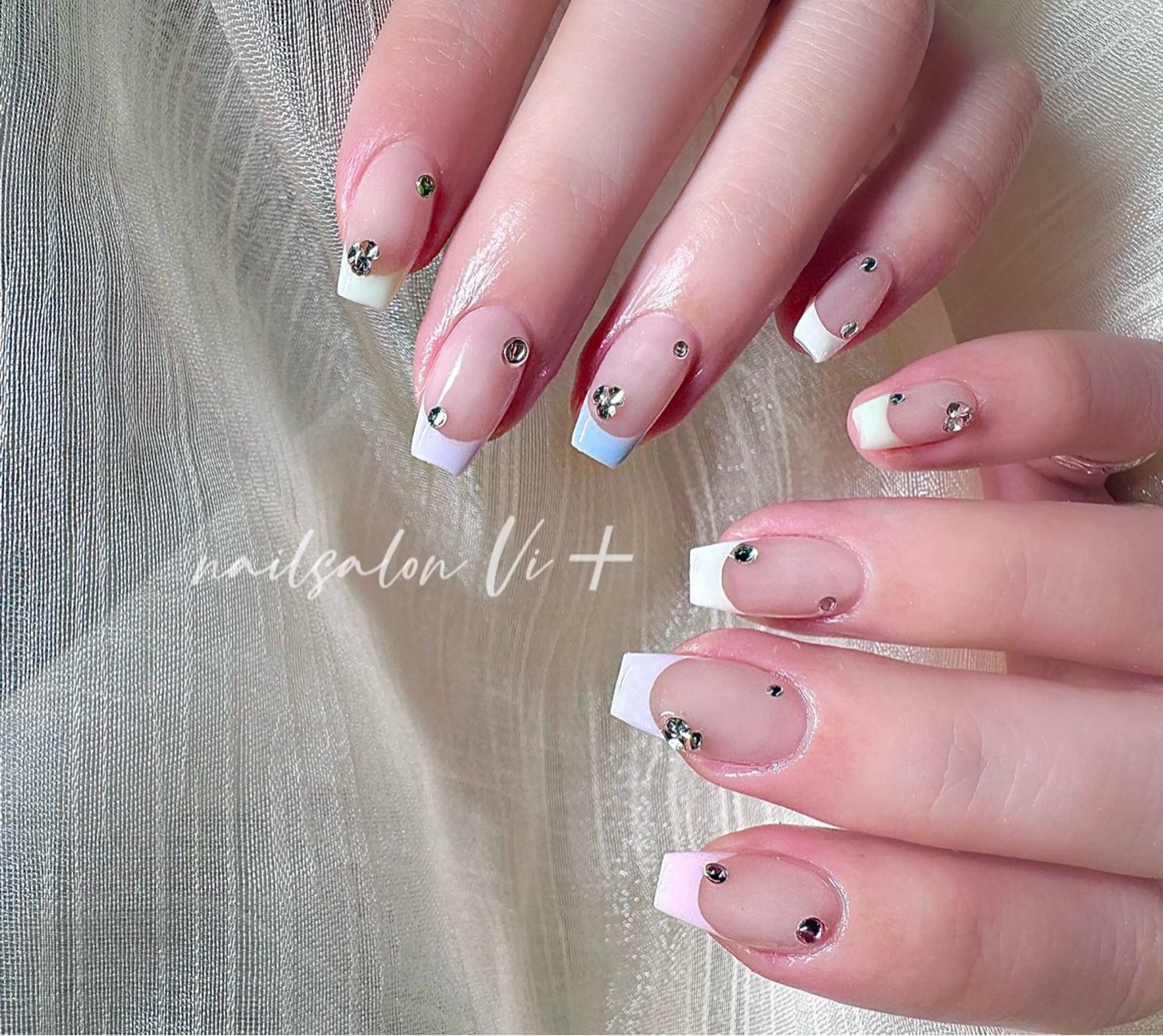 ネイル ハンドネイル ✨Nailsalon Vi+✨のネイルデザイン