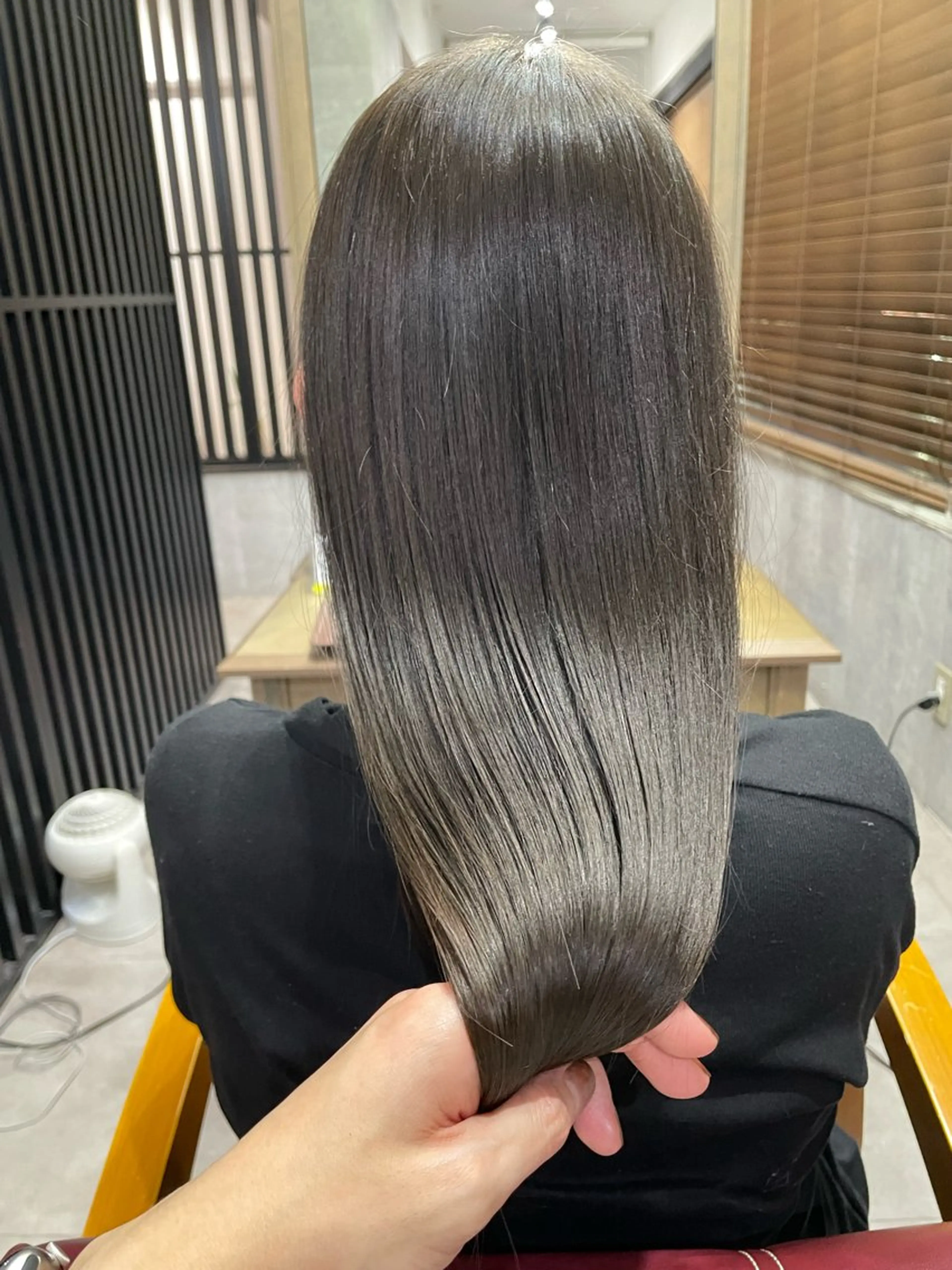 ミディアム ROSSO ✂︎officialのヘアスタイル