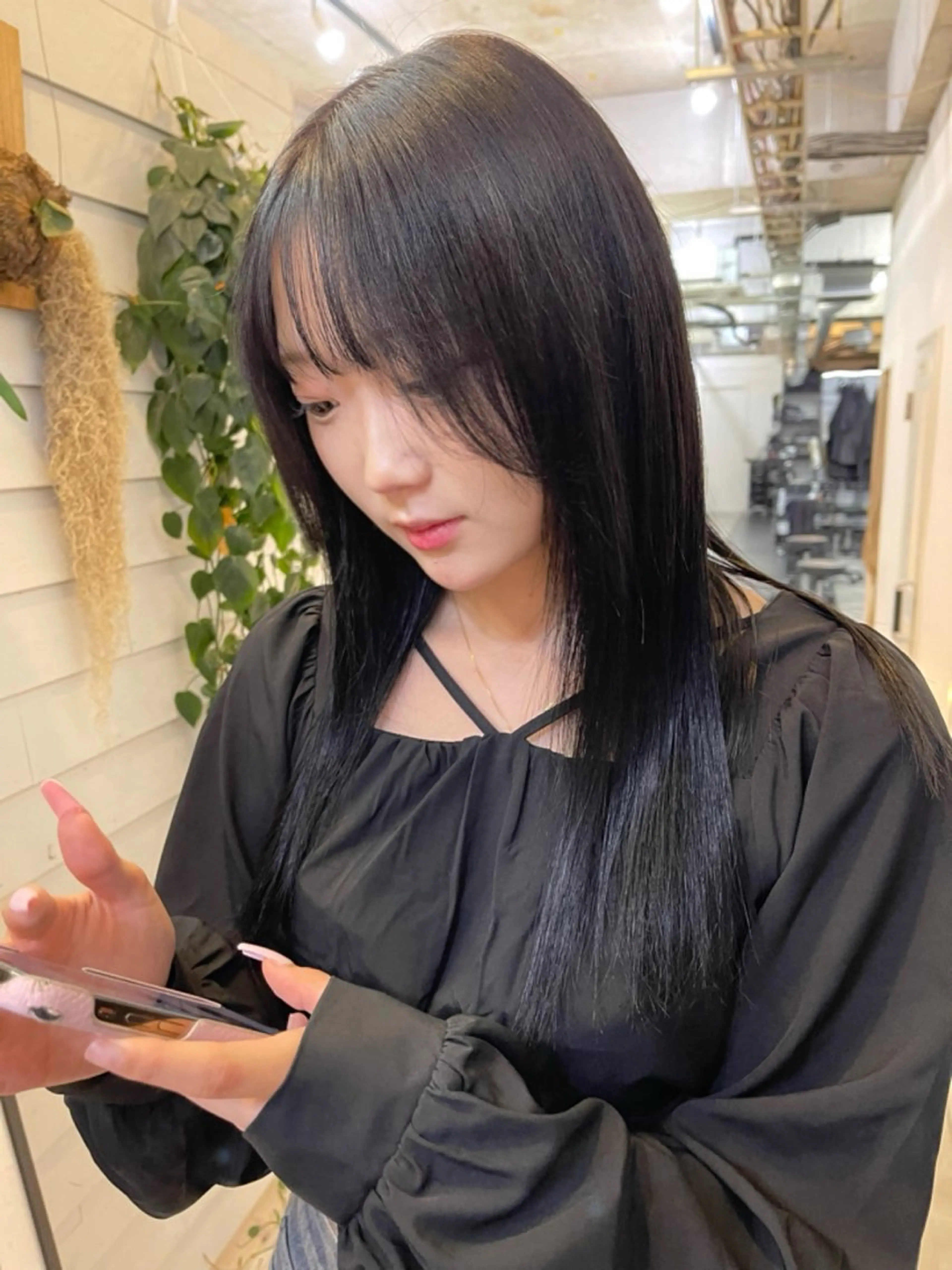 セミロング カラー ブリーチ ケアブリーチ デザインカラー ダブルカラー イヤリングカラー トリートメント TATSUブリーチ/ ミルクティーベージュのヘアスタイル