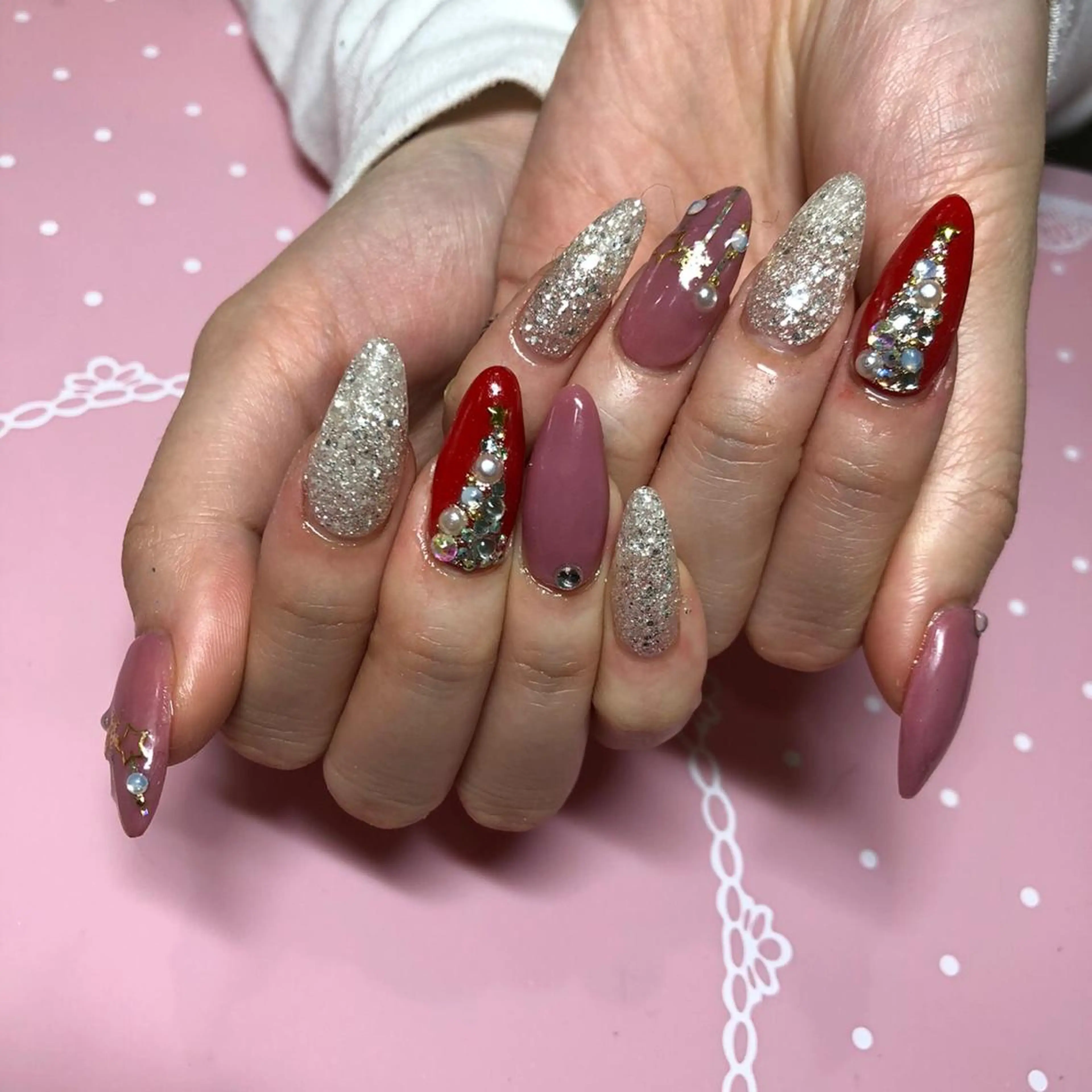 ミディアム ネイル ストーンネイル ハンドネイル 《LB》ラブリエ Nail&eyeのマツエク・マツパデザイン