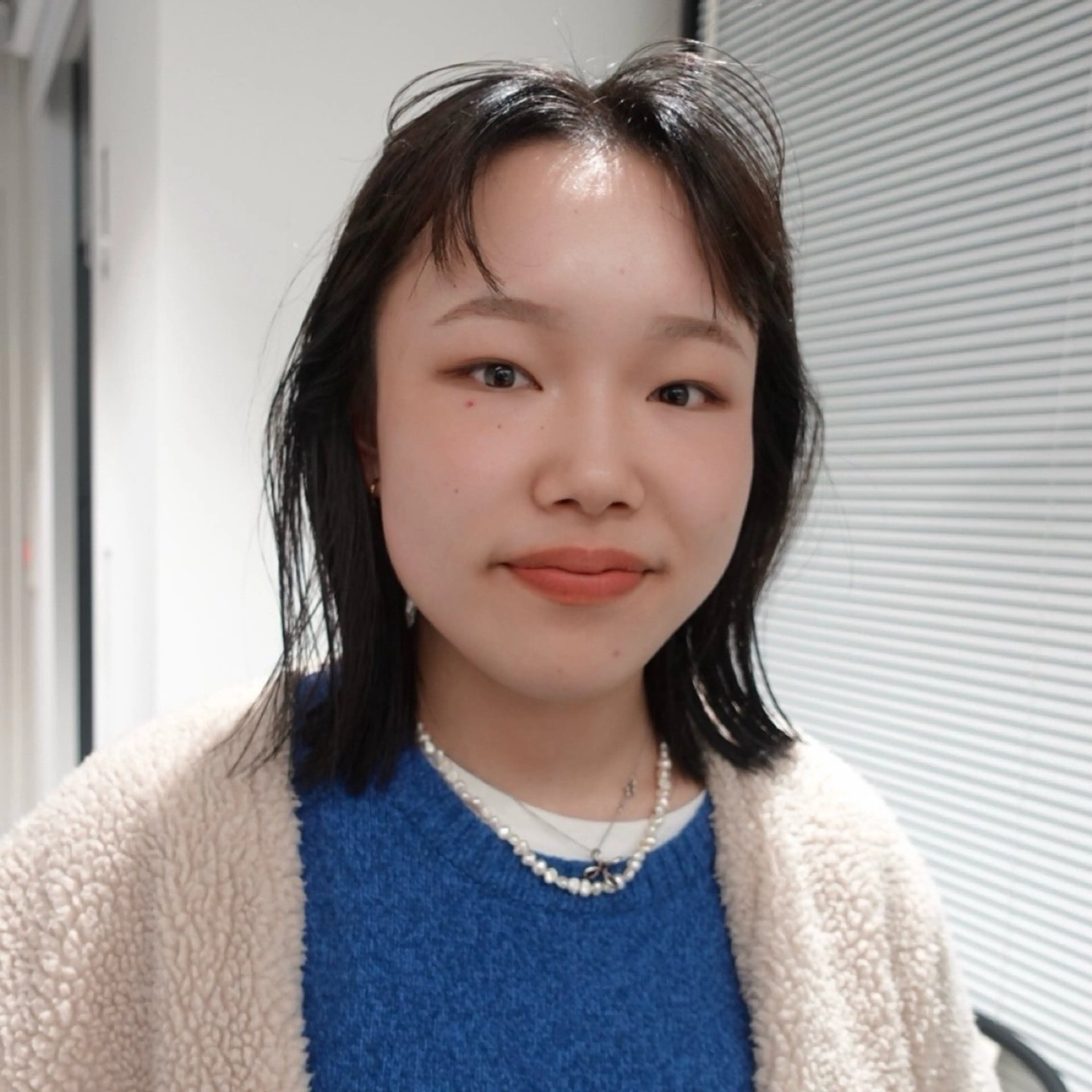 ミディアム カラー ヘアアレンジ ブラウンカラー カット ヘアカラー 🌐サトウ リョウ🌐のヘアスタイル