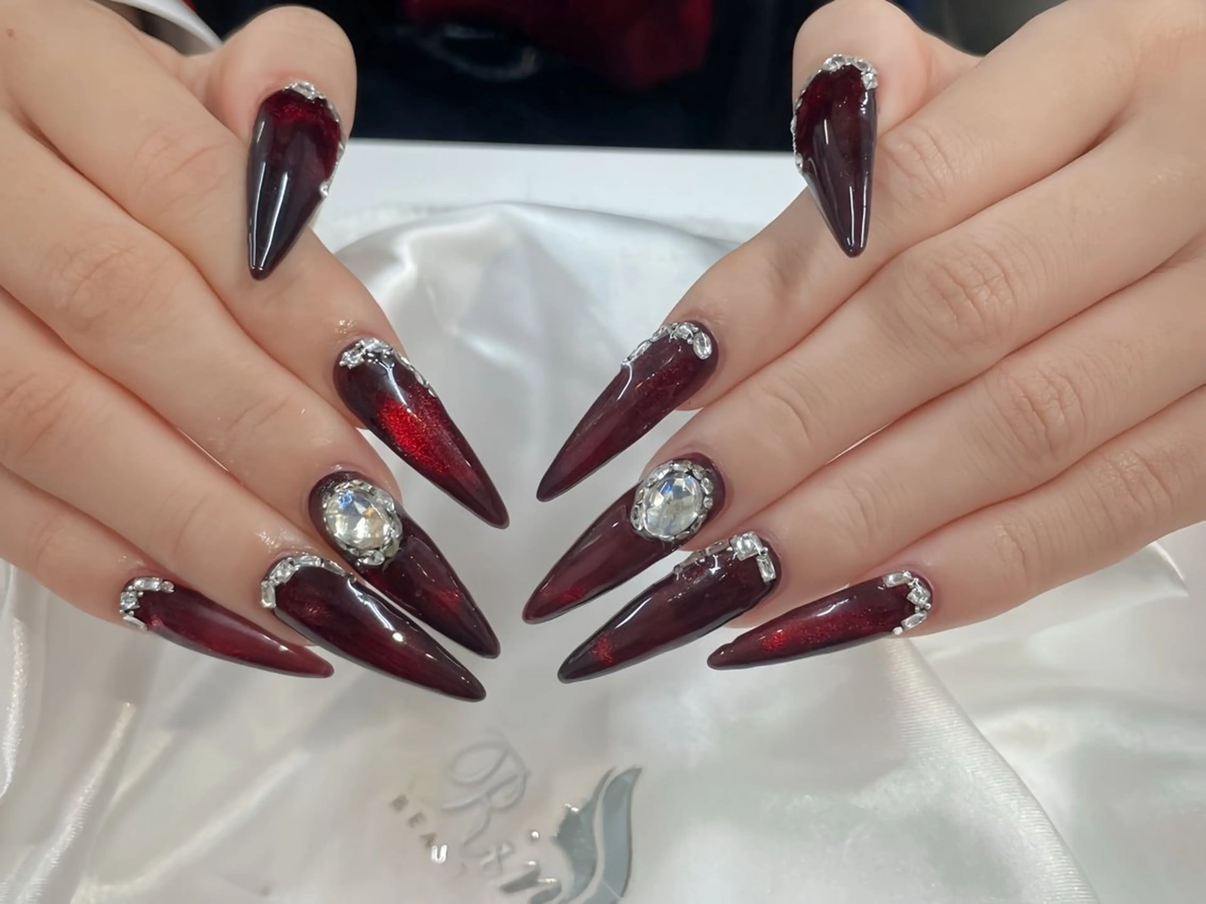 ネイル アートネイル ロングネイル スカルプネイル ネイルチップ ハンドネイル Rin Nail 新大久保店のネイルデザイン