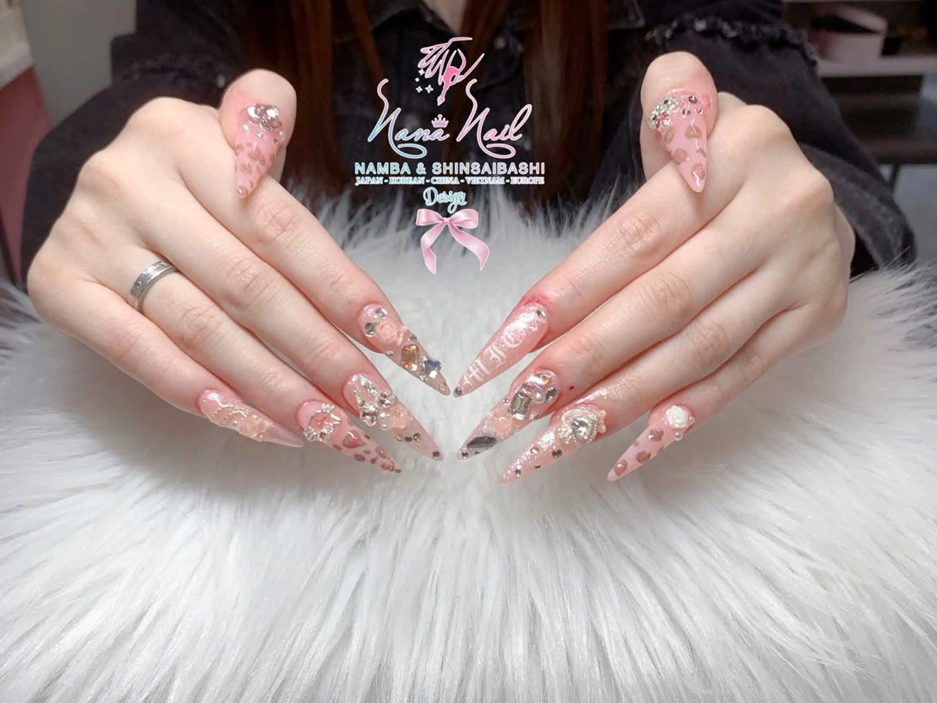 ネイル ハンドネイル リナネイル アメ村心斎橋店のネイルデザイン