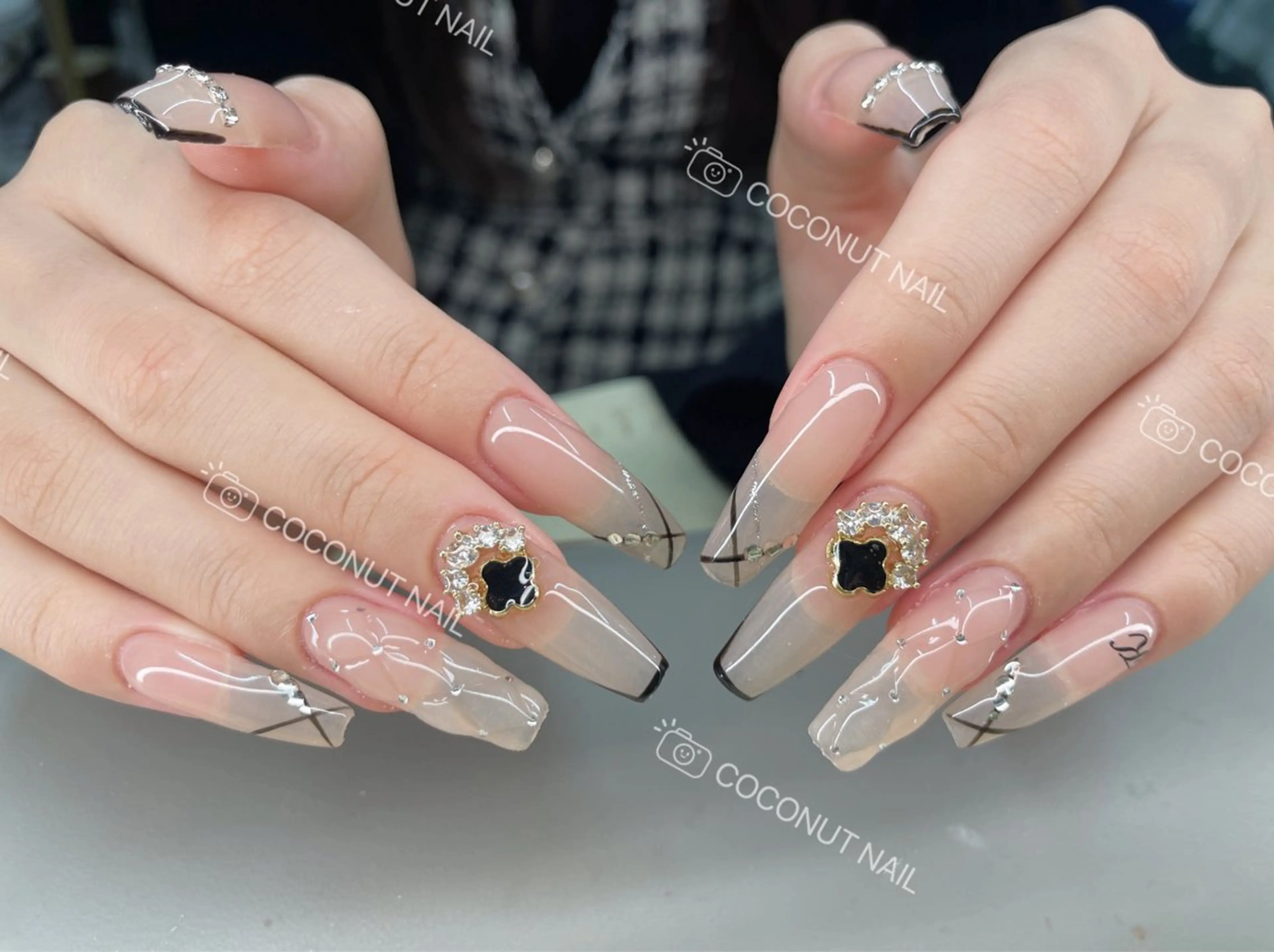ネイル ハンドネイル 神田 ココナッツのネイルデザイン