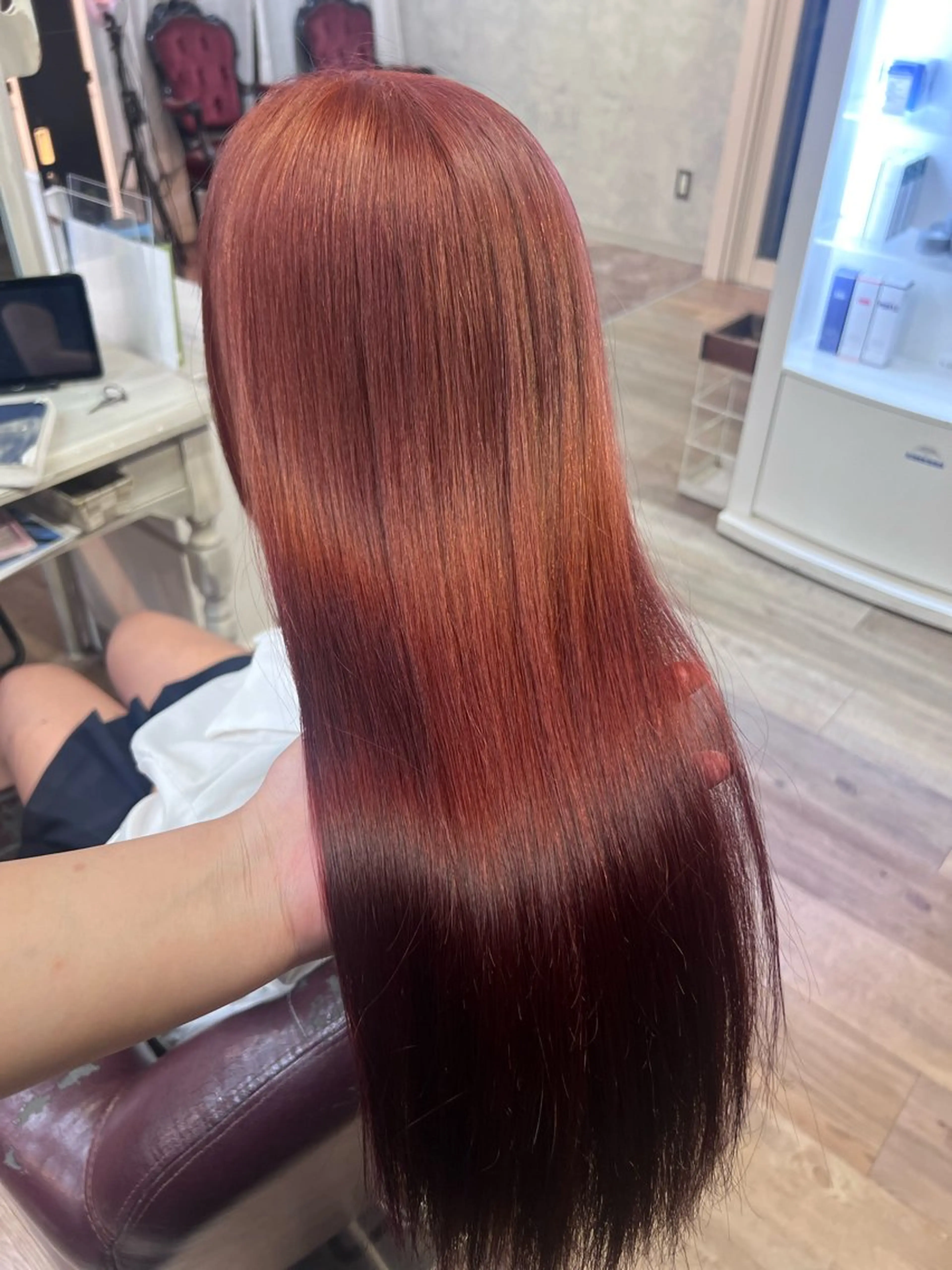 ロング ヘアカラー ⚡️ エマ🥑のヘアスタイル