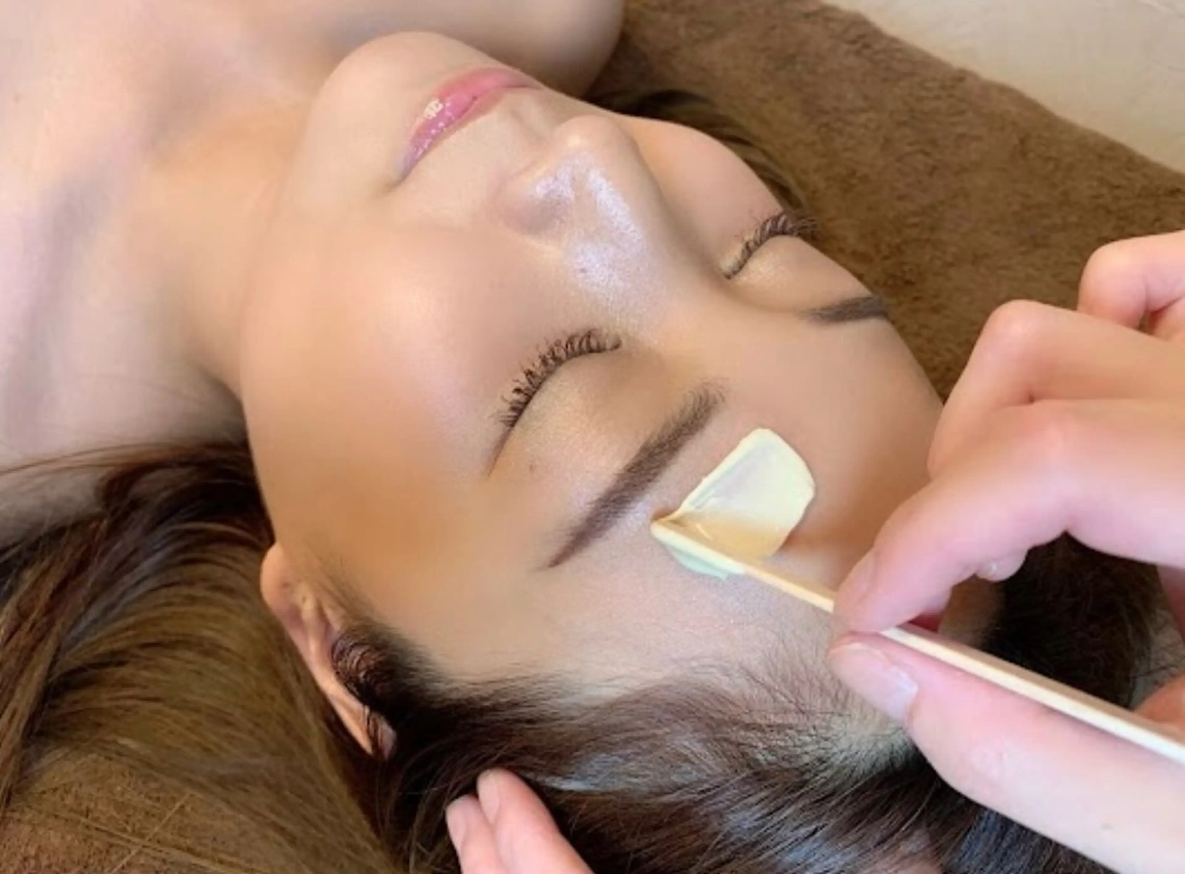 アイブロウ 眉毛ワックス脱毛 NAIL STUDIO Luce所属・NAIL Luceのネイルデザイン