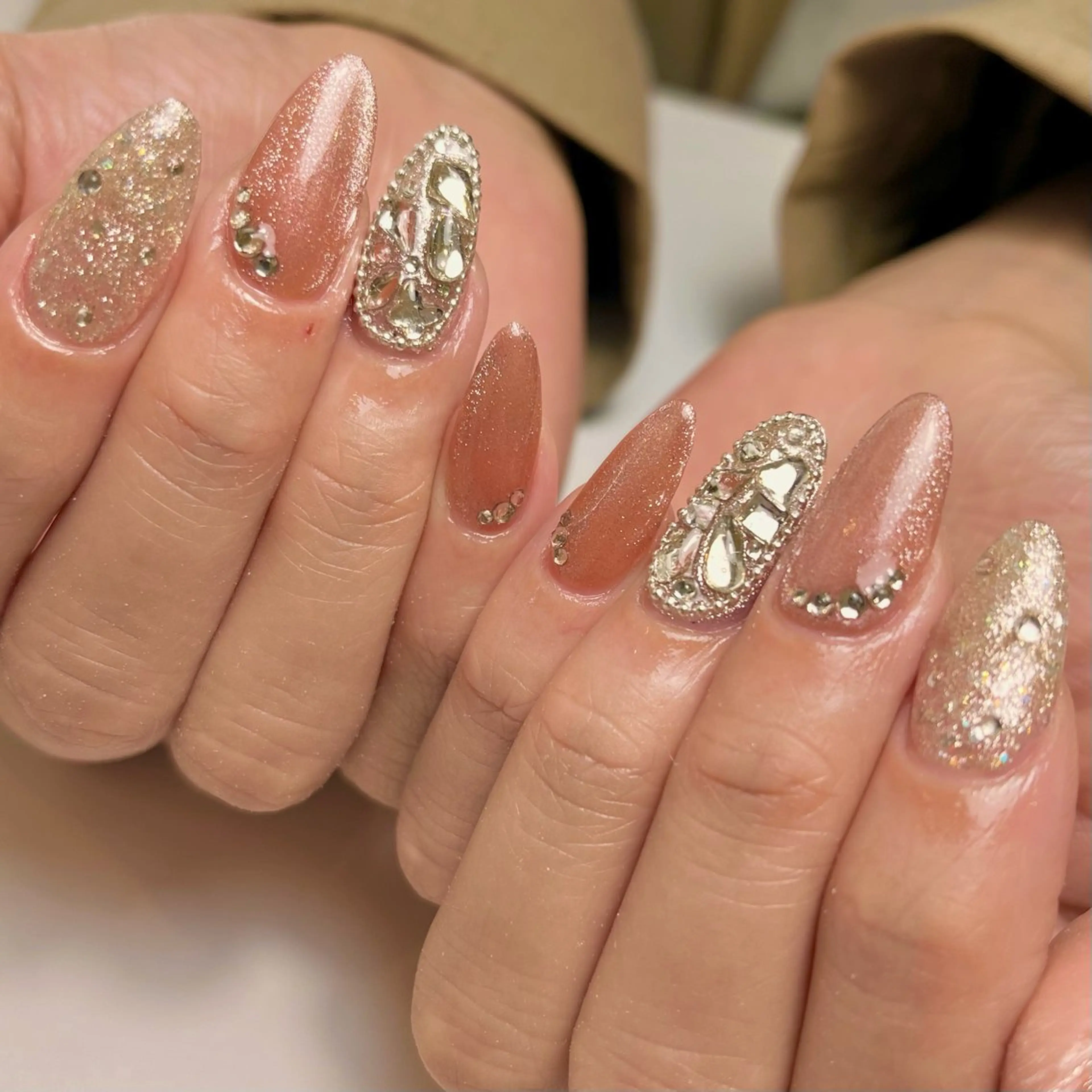 ネイル キラキラネイル ballie／小野原 なつみのネイルデザイン