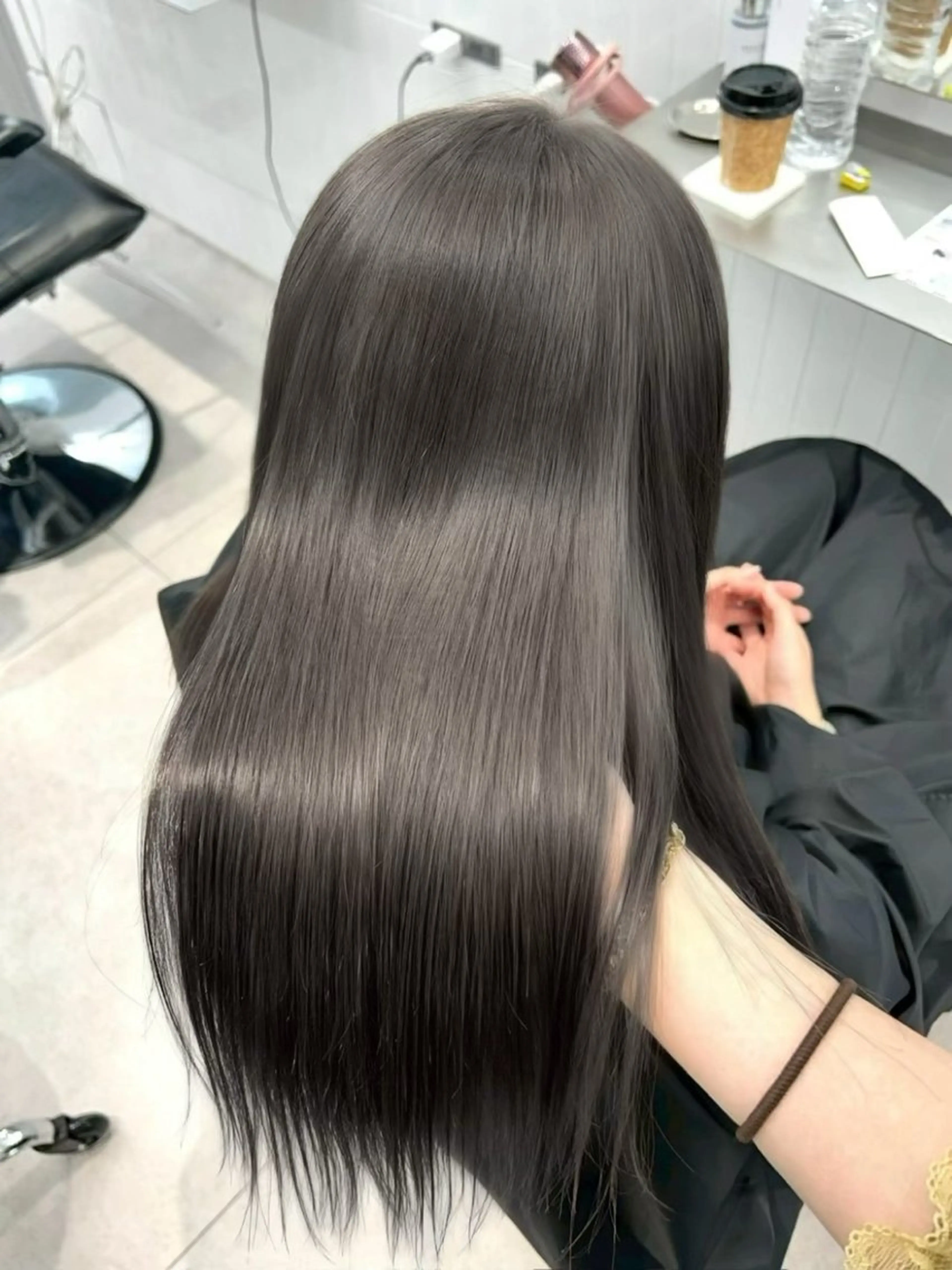 セミロング カラー ヘアカラー 中村 晴矢のヘアスタイル