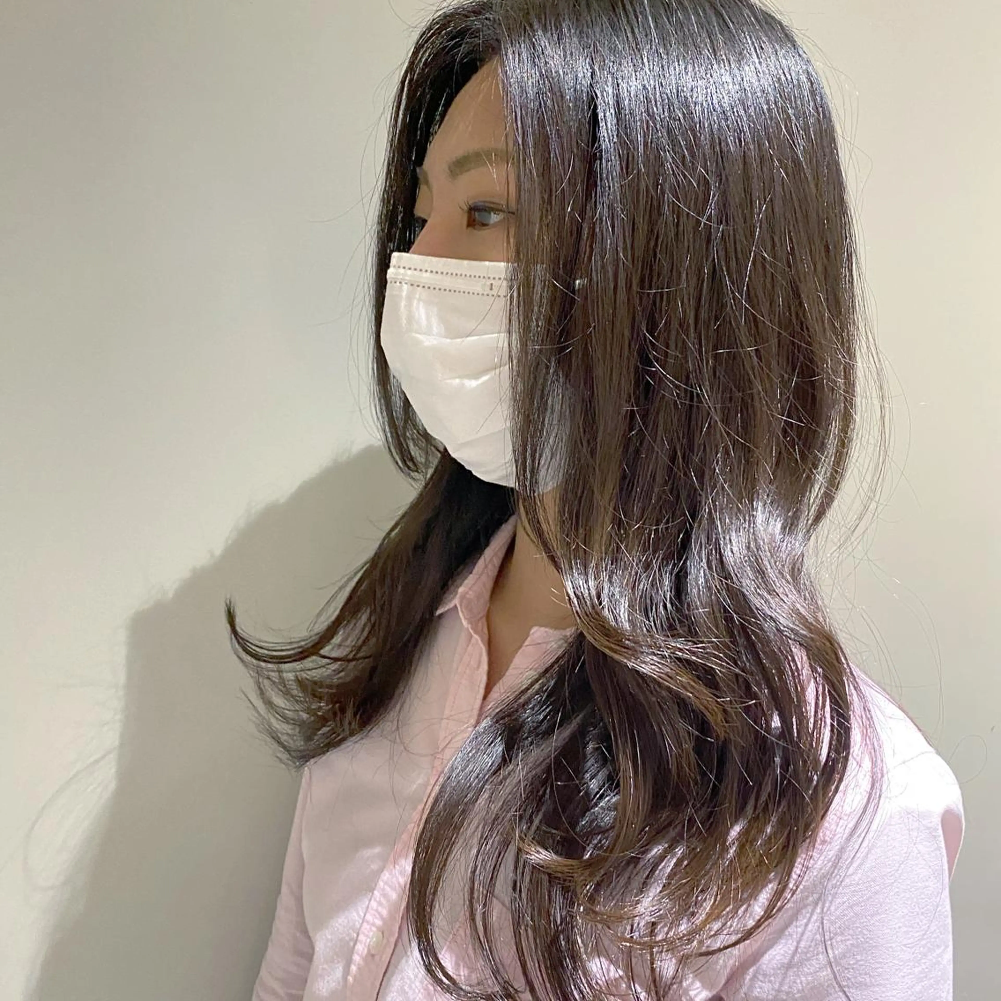 ロング 美髪ストレート 川本雄己のヘアスタイル