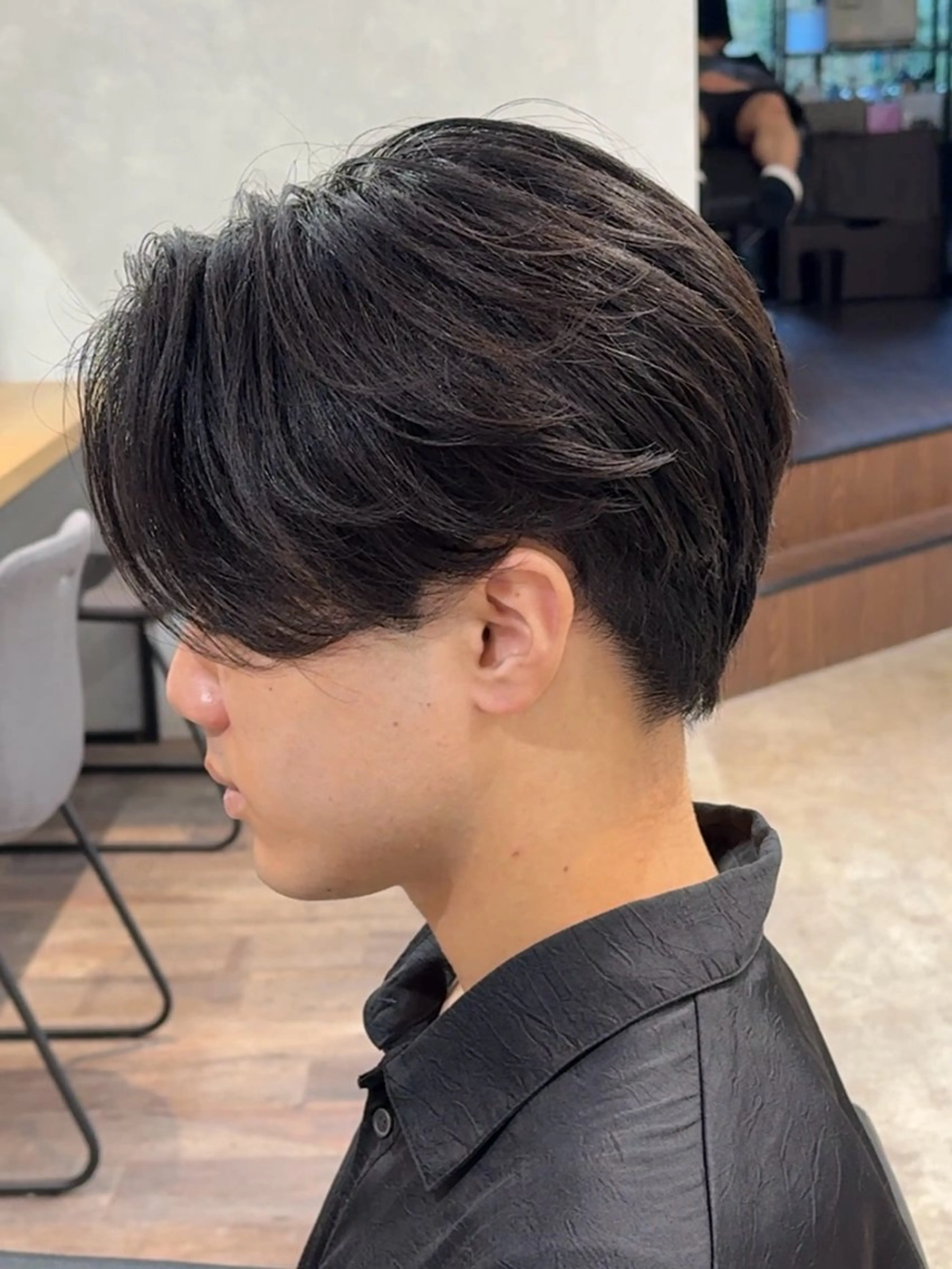 ショート パーマ メンズ メンズパーマ 刈り上げ ニュアンスパーマ カット パーマ トリートメント ヘアセット 新宿メンズ専門 メンズパーマ特化のヘアスタイル