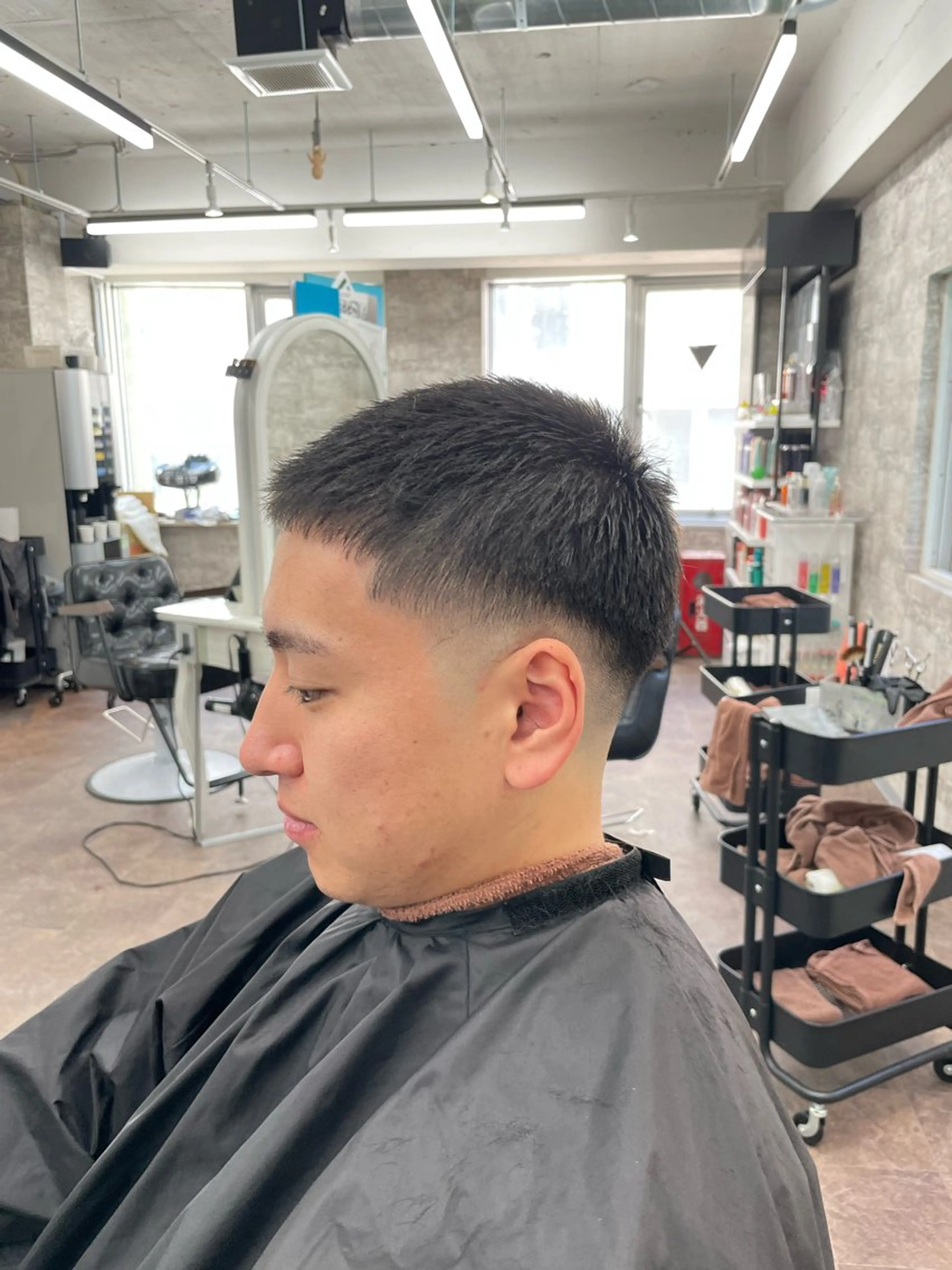 メンズ フェードパーマ 新倉幸之助のヘアスタイル