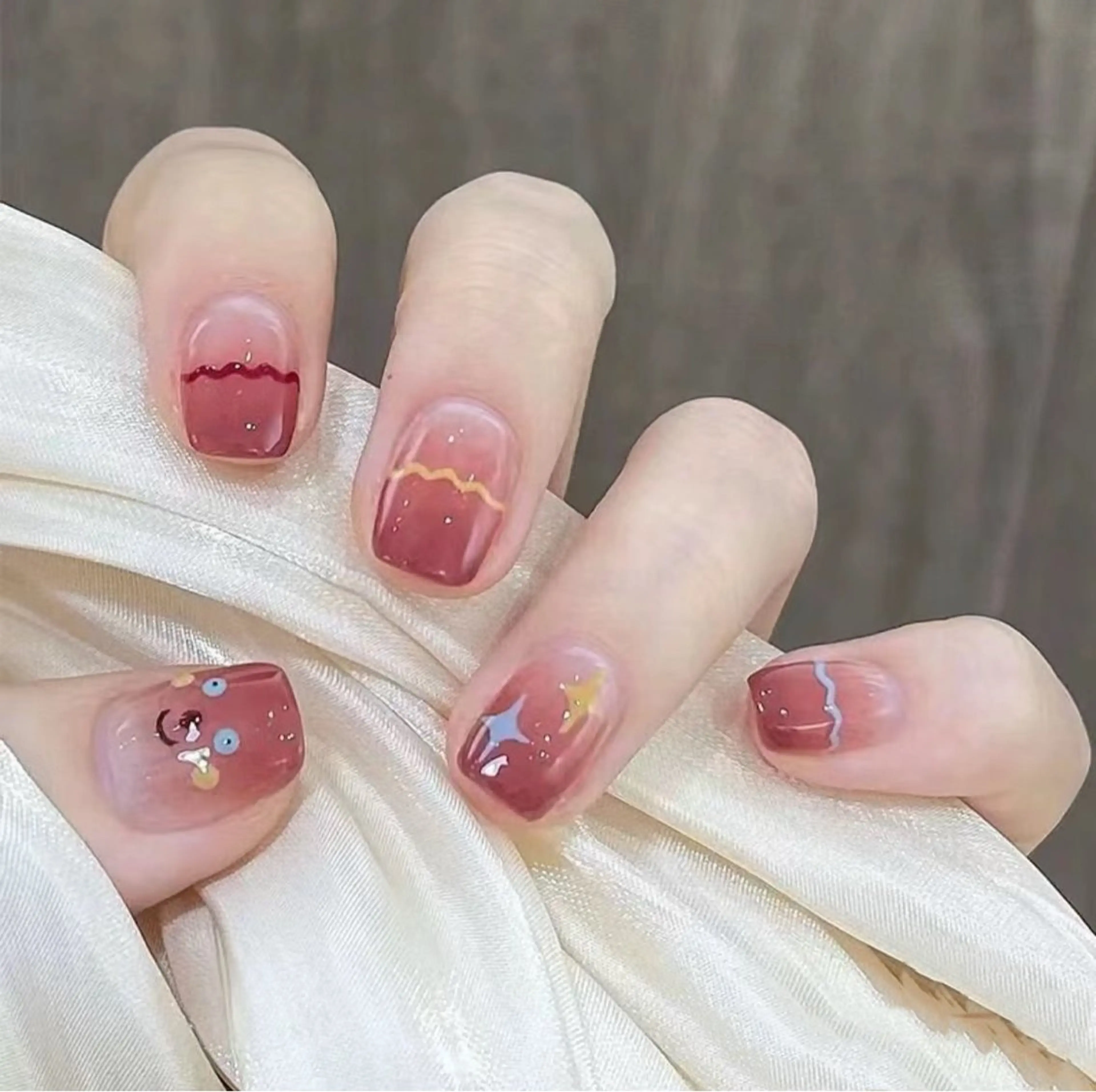 ネイル ハンドネイル ハンドケア The Nail & Eye Lashの眉毛・アイブロウイメージ