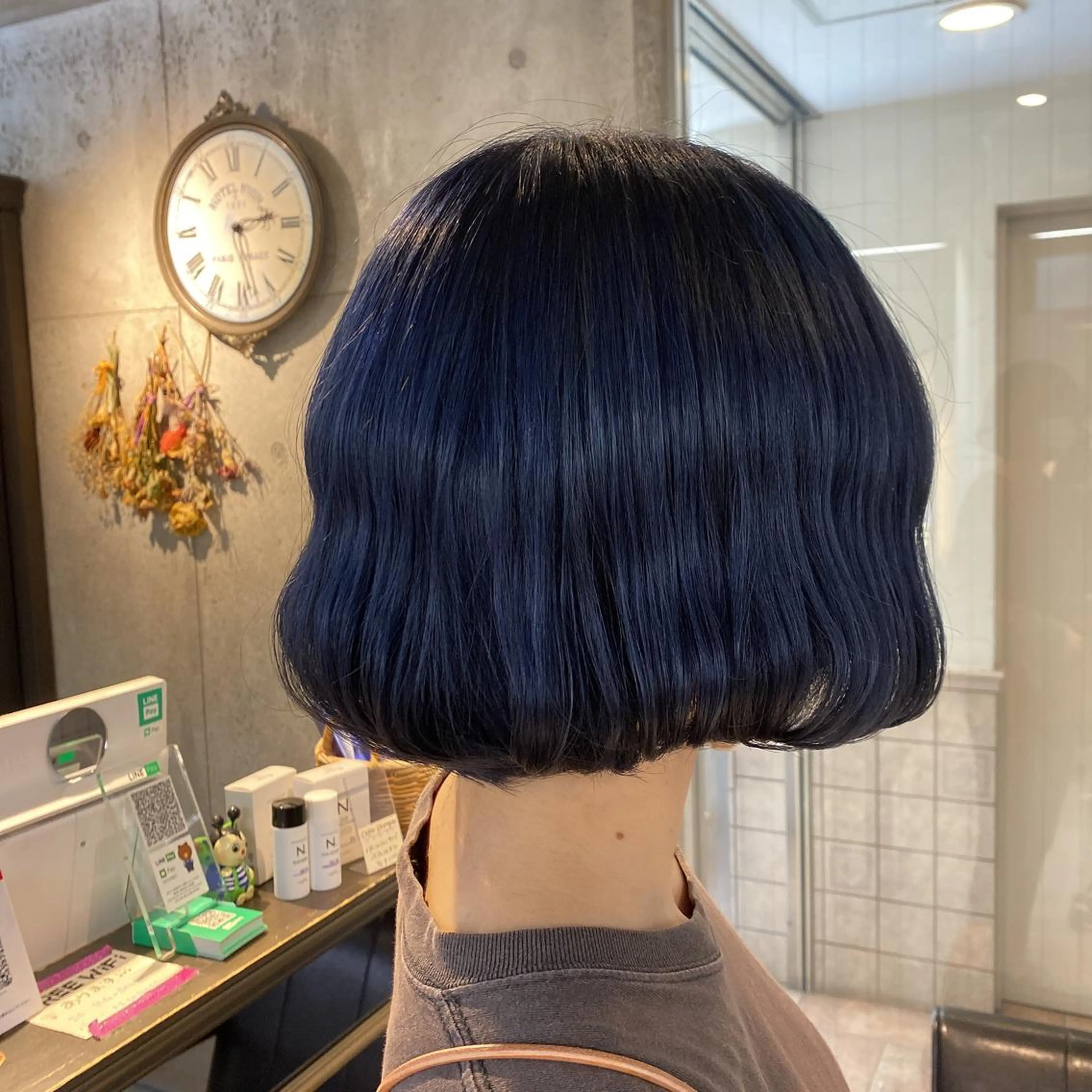 ショート カラー ブルーカラー ブルーラベンダー ラベンダーカラー wakana 【ブリーチカラー】のヘアスタイル