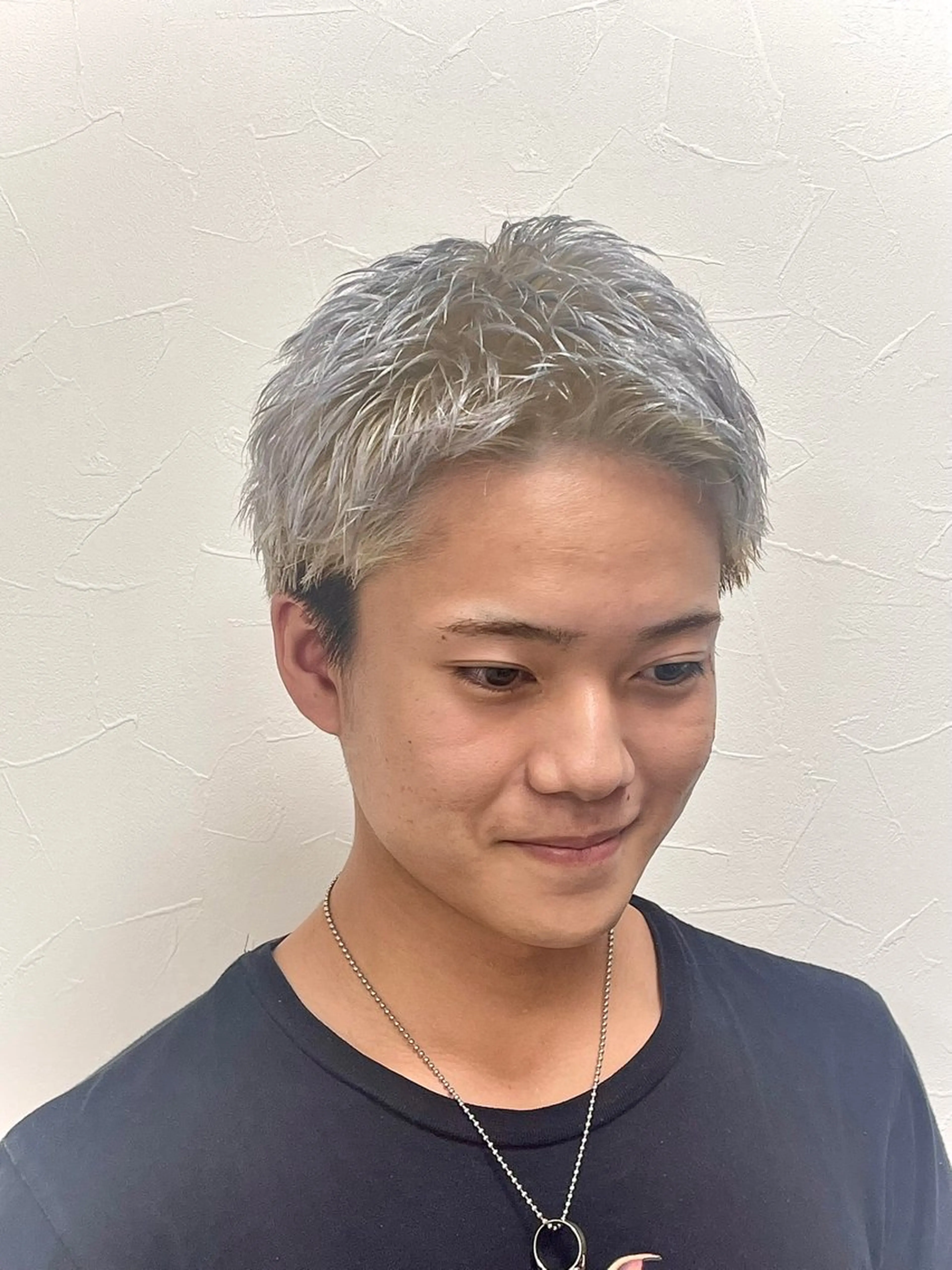 ショート ヘアカラー ☁️MIZUKI‎ ☁️髪質改善のヘアスタイル