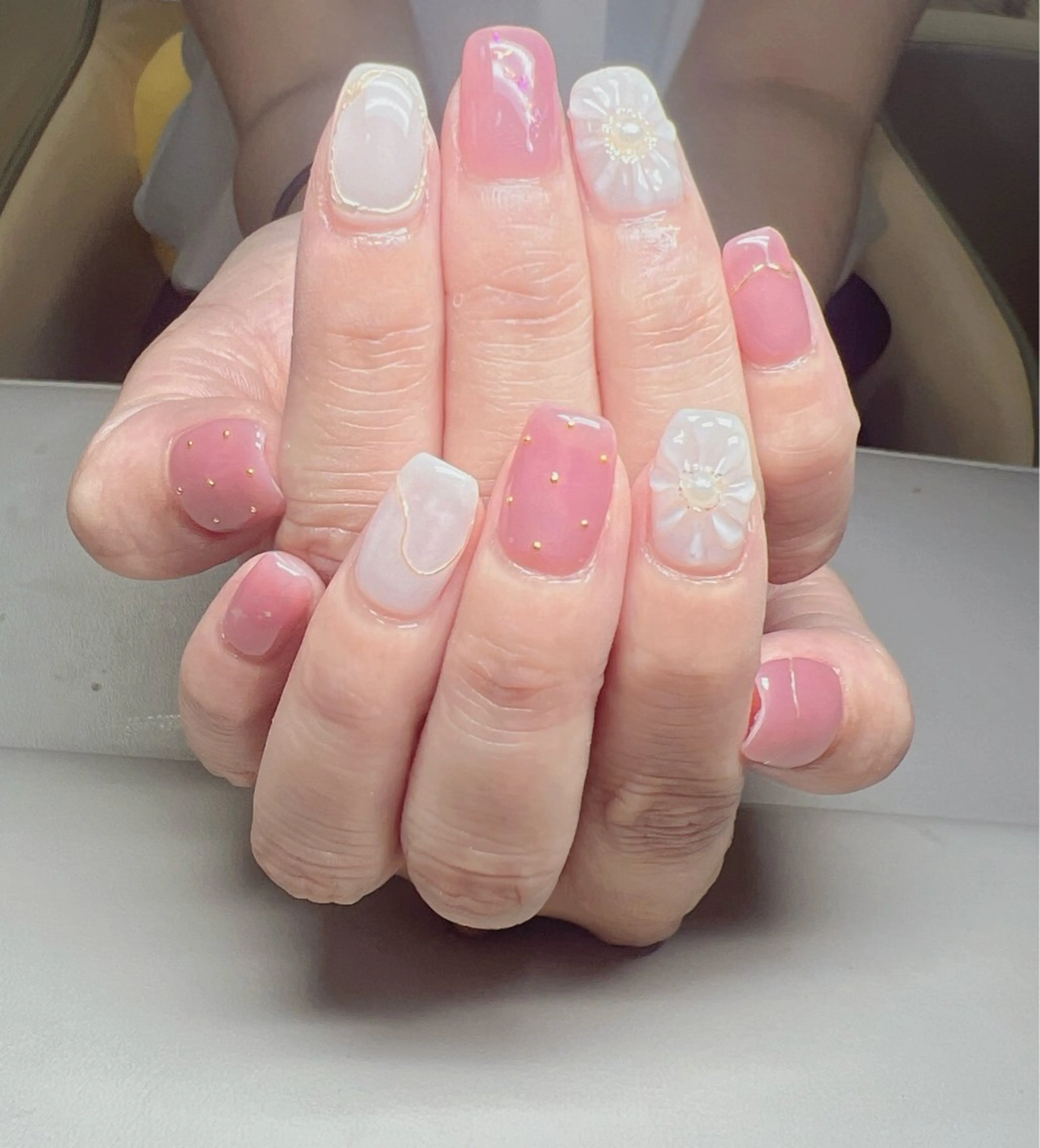 ネイル Rarity ネイルサロンのネイルデザイン