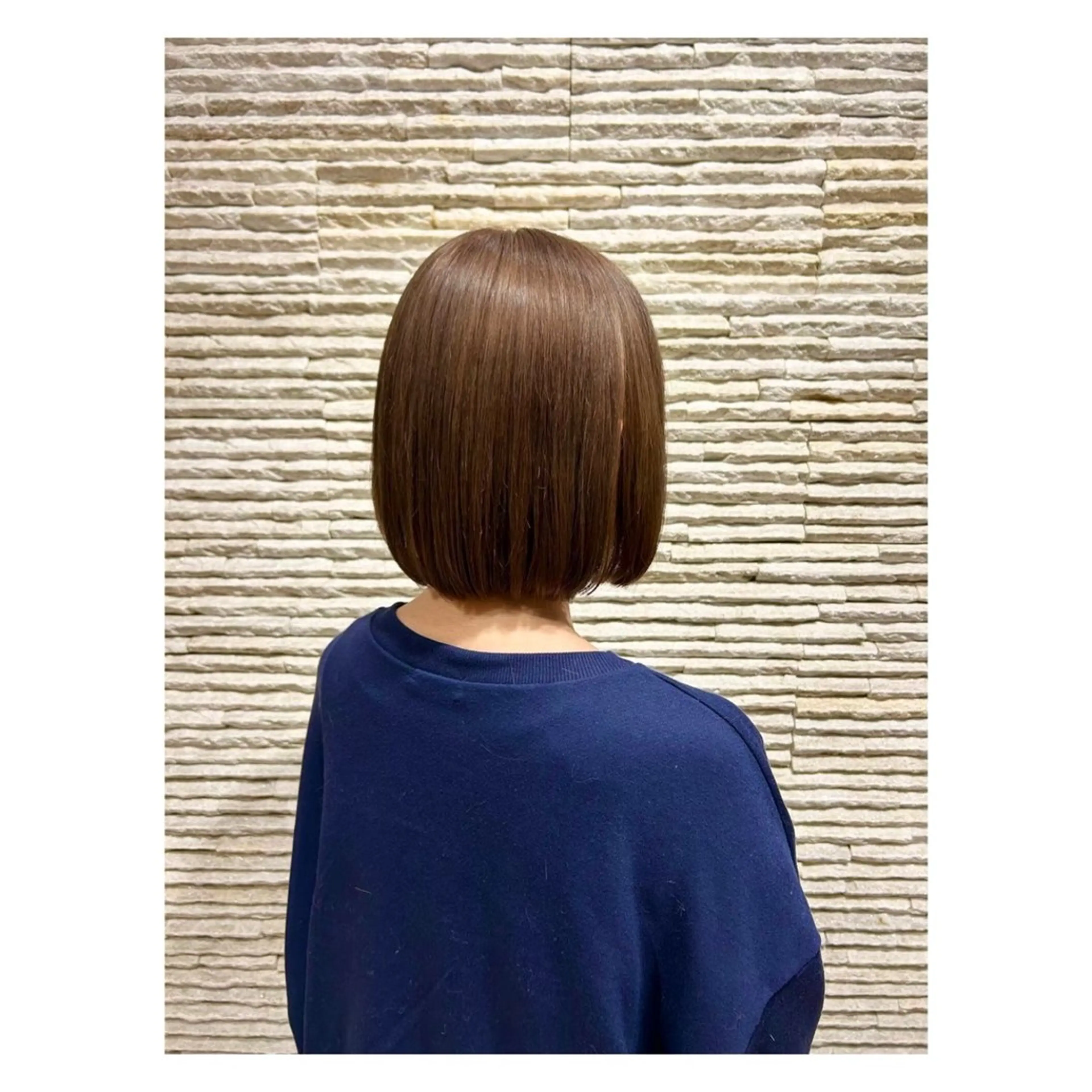 ショート カラー 石橋 咲のヘアスタイル